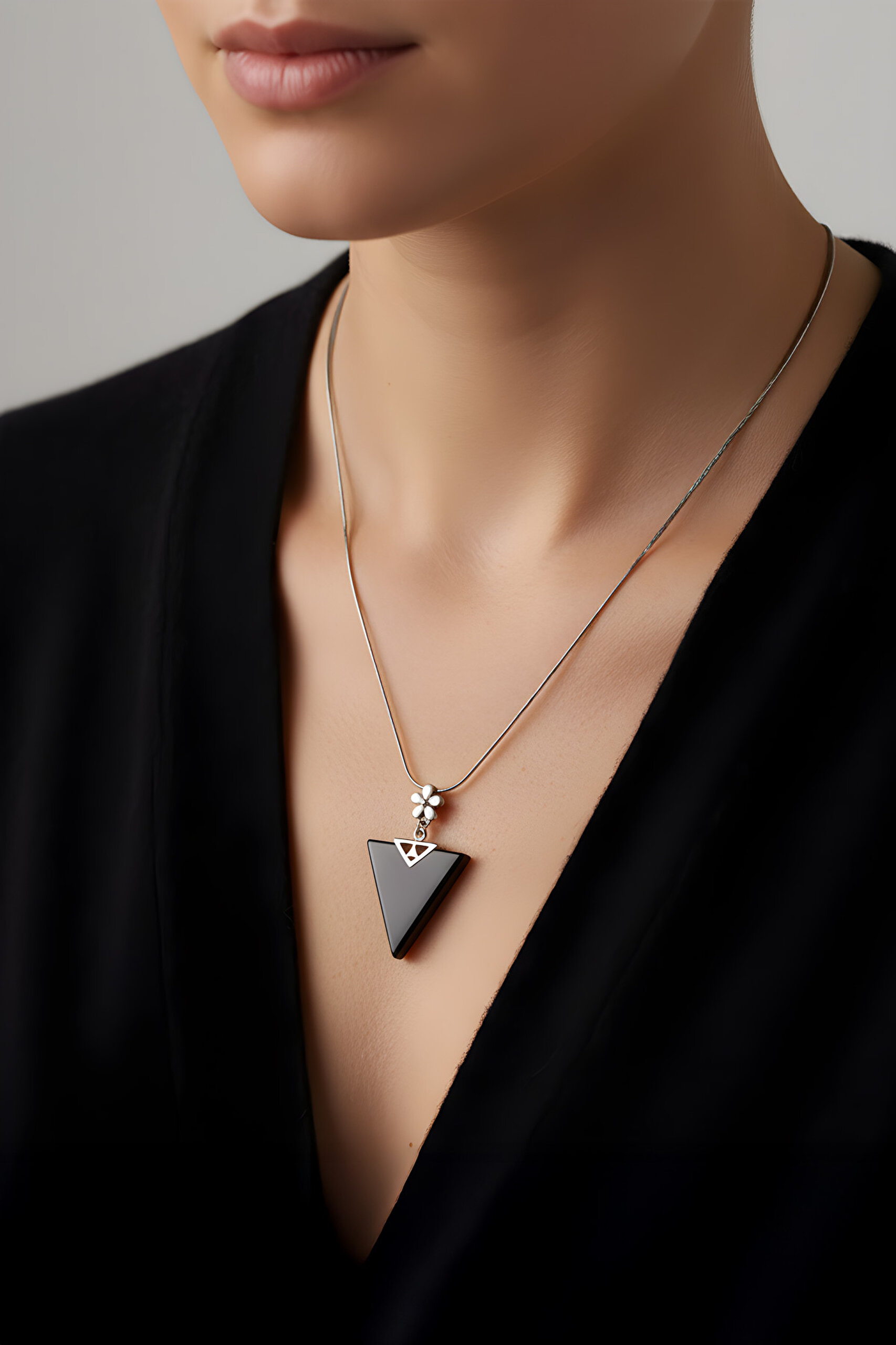 ⁠ Oniks Taşlı Beyaz Altın Kaplama 55 Cm Gümüş Kolye_3}