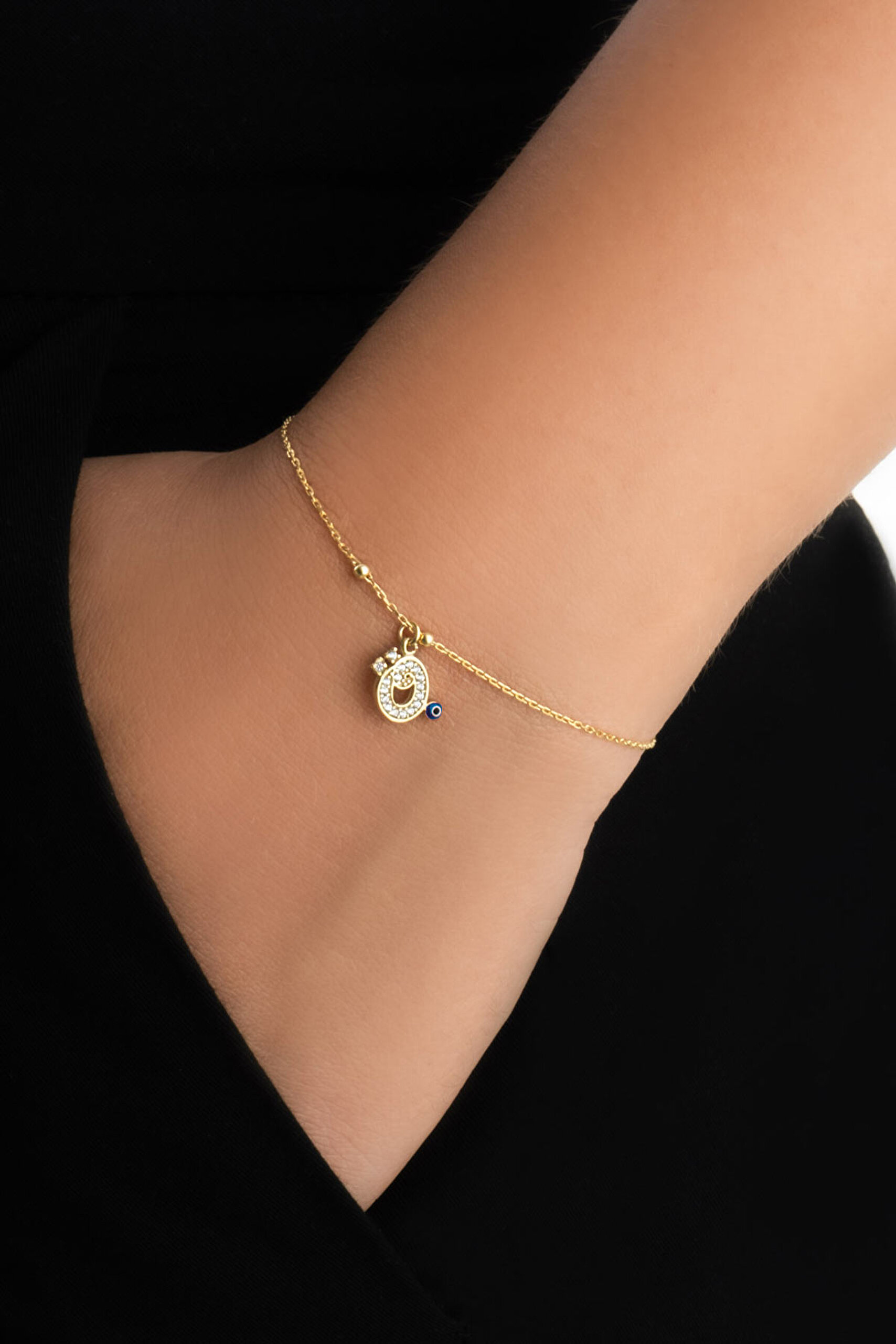 ⁠ Ö Harfi 18 Ayar Sarı Altın Kaplama 19 Cm Gümüş Nazar Bileklik_1}