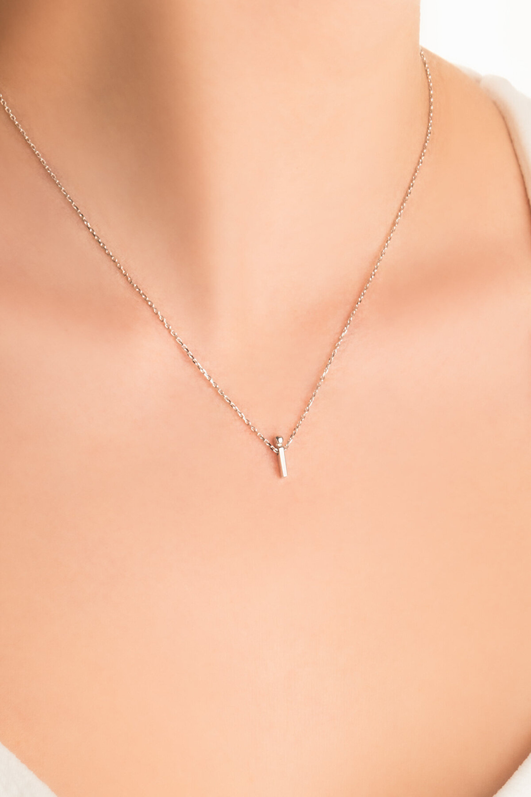 My Story İ Harfi 18 Ayar Beyaz Altın Kaplama 45 Cm Gümüş Kolye - 1