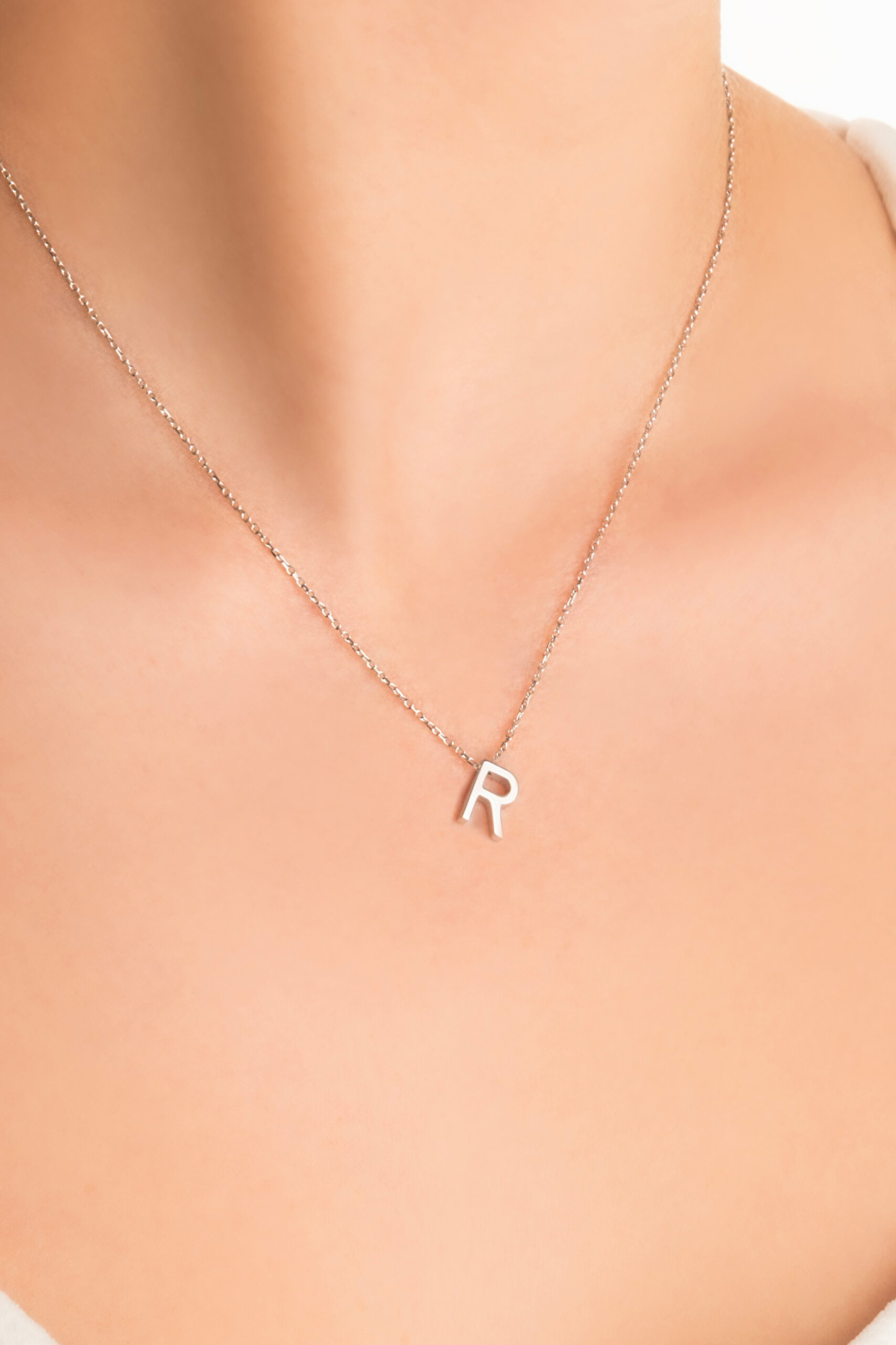 My Story R Harfi 18 Ayar Beyaz Altın Kaplama 45 Cm Gümüş Kolye - 1