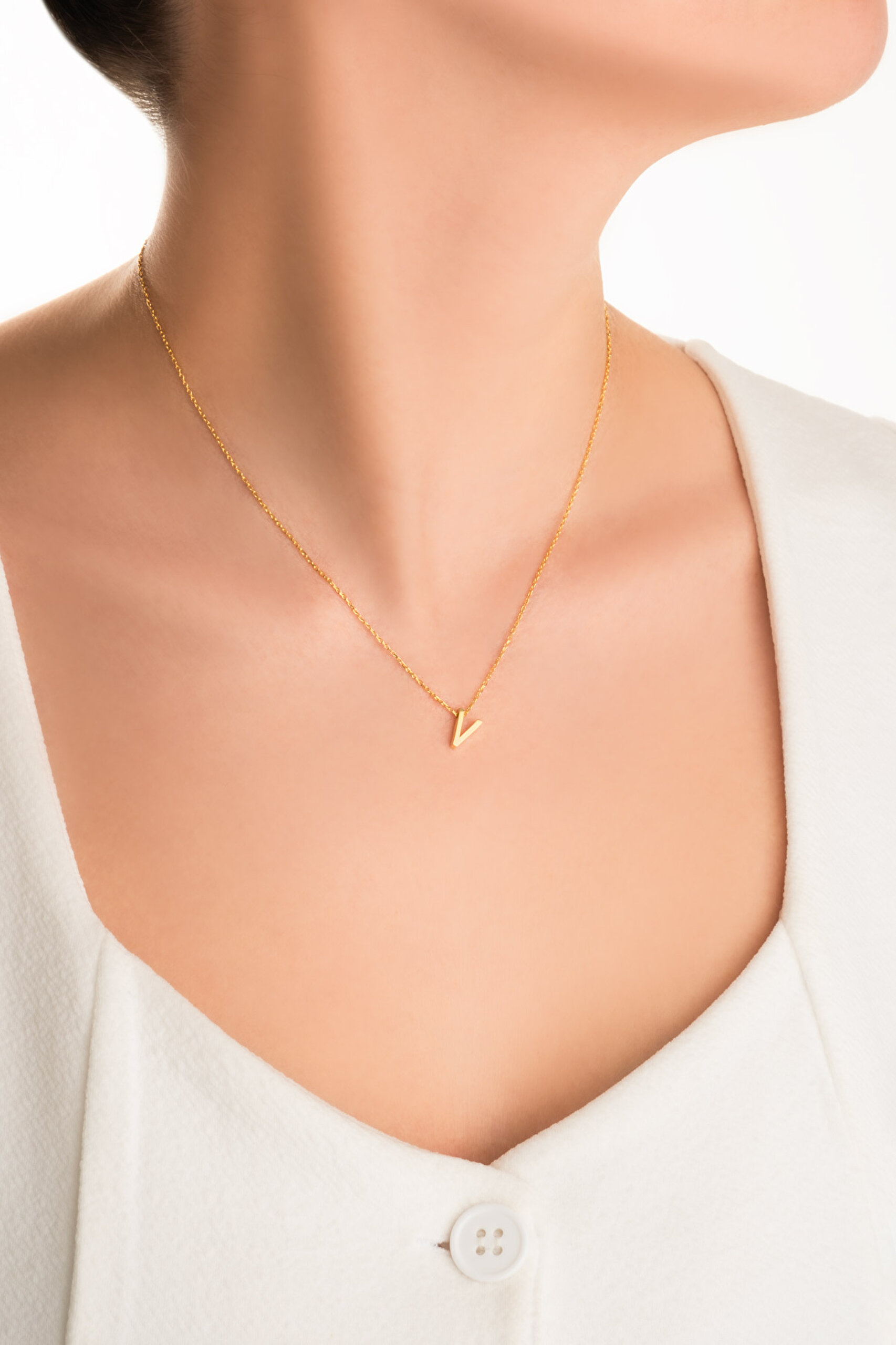 ⁠ My Story V Harfi 18 Ayar Sarı Altın Kaplama 45 Cm Gümüş Kolye_3}