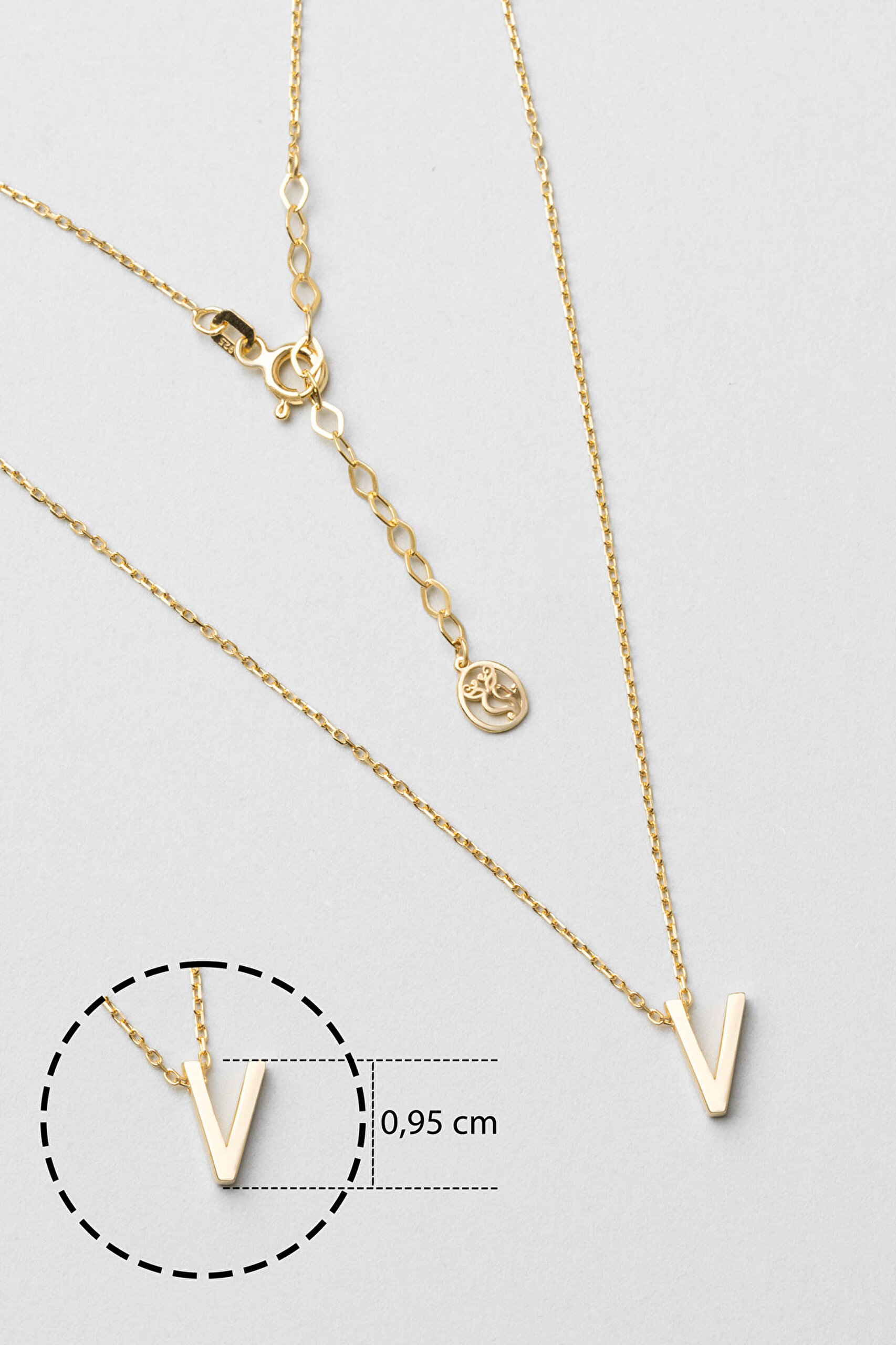 ⁠ My Story V Harfi 18 Ayar Sarı Altın Kaplama 45 Cm Gümüş Kolye_2}
