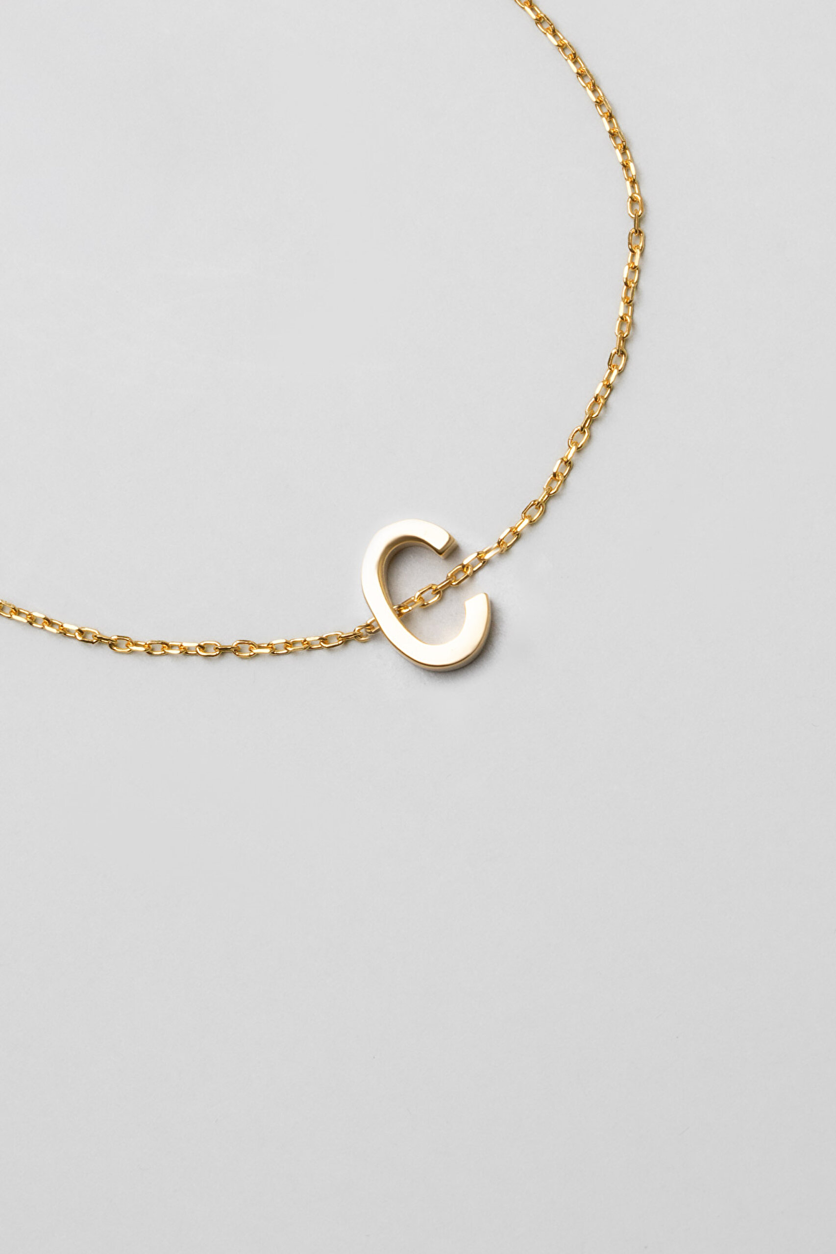 ⁠ My Story C Harfi 18 Ayar Sarı Altın Kaplama 18 Cm Gümüş Bileklik_3}