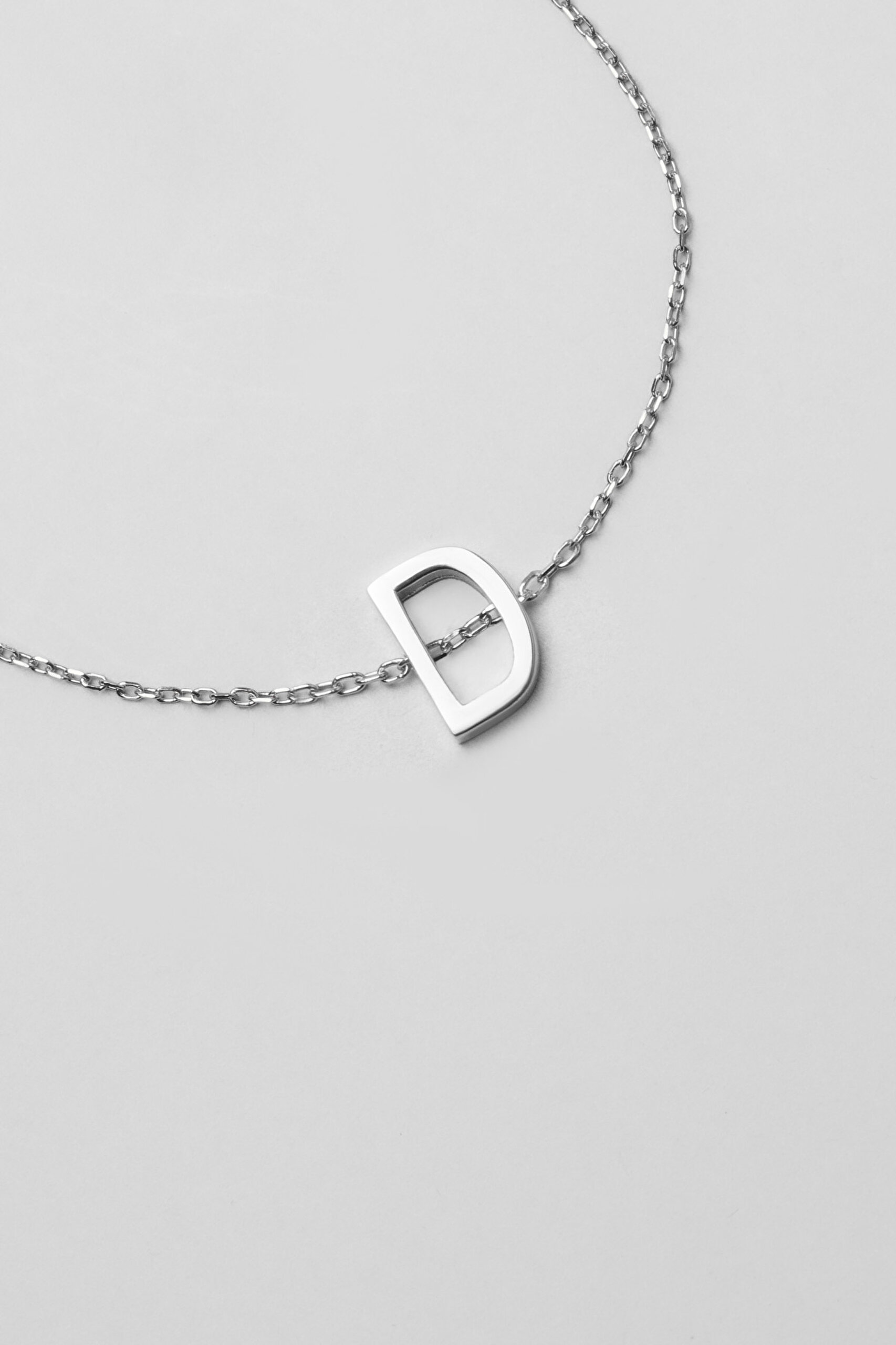 ⁠ My Story D Harfi 18 Ayar Beyaz Altın Kaplama 18 Cm Gümüş Bileklik_3}