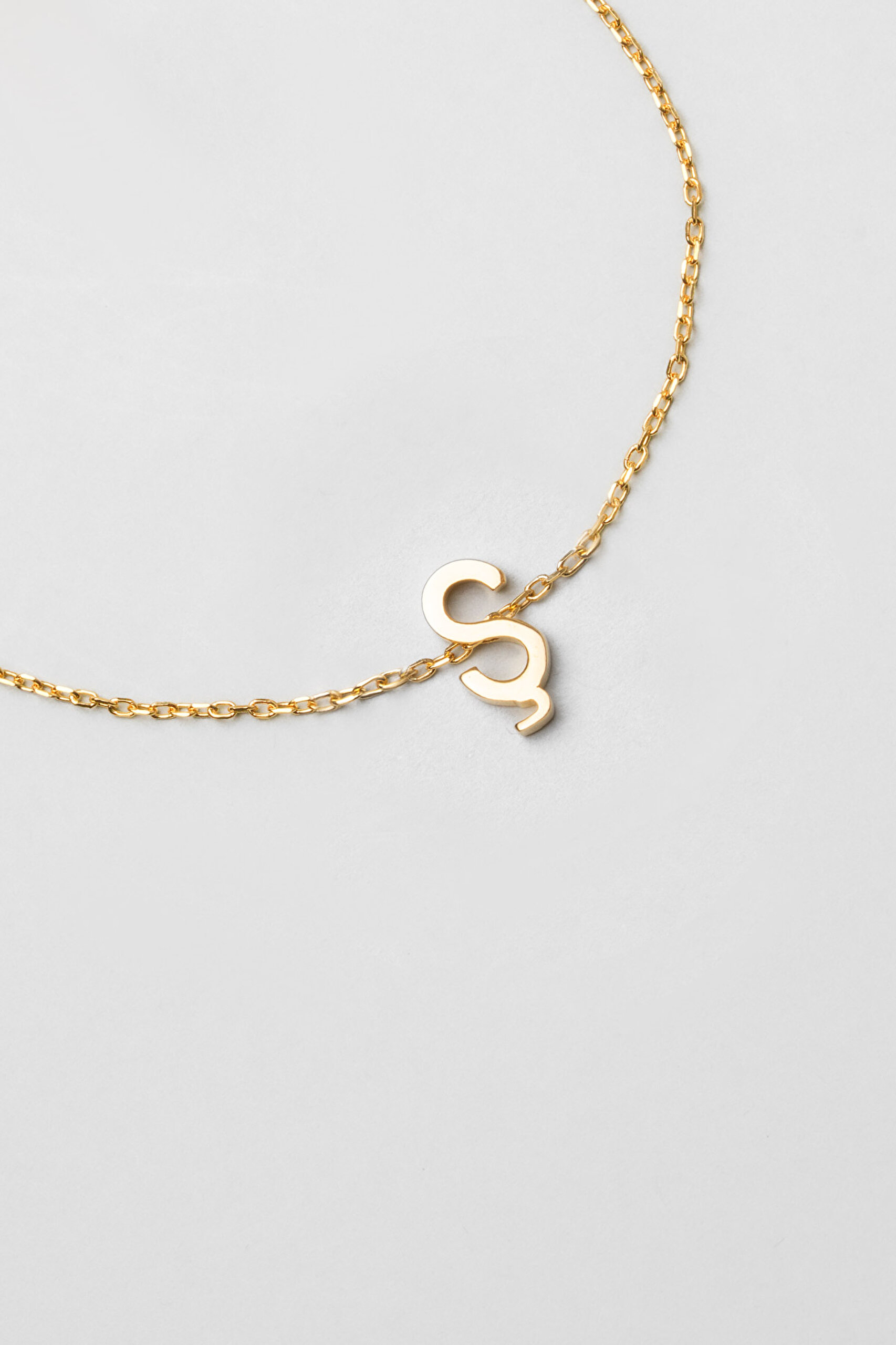 ⁠ My Story Ş Harfi 18 Ayar Sarı Altın Kaplama 18 Cm Gümüş Bileklik_3}