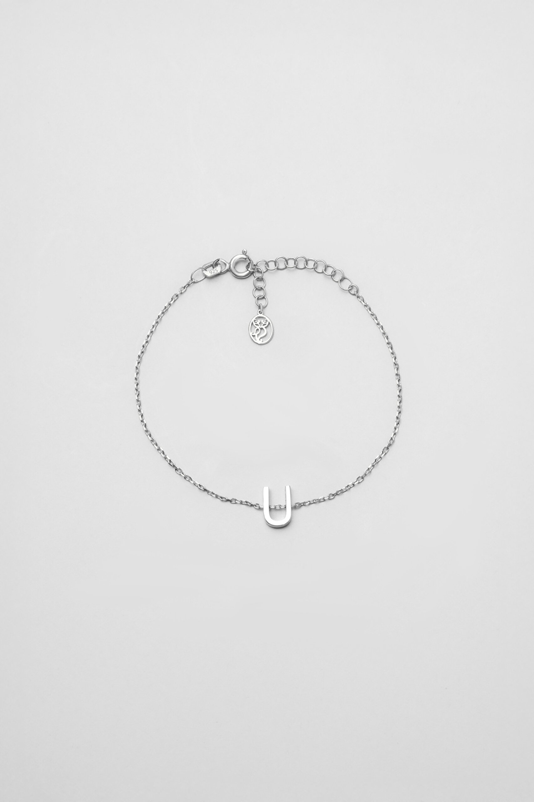 ⁠ My Story U Harfi 18 Ayar Beyaz Altın Kaplama 18 Cm Gümüş Bileklik_0}