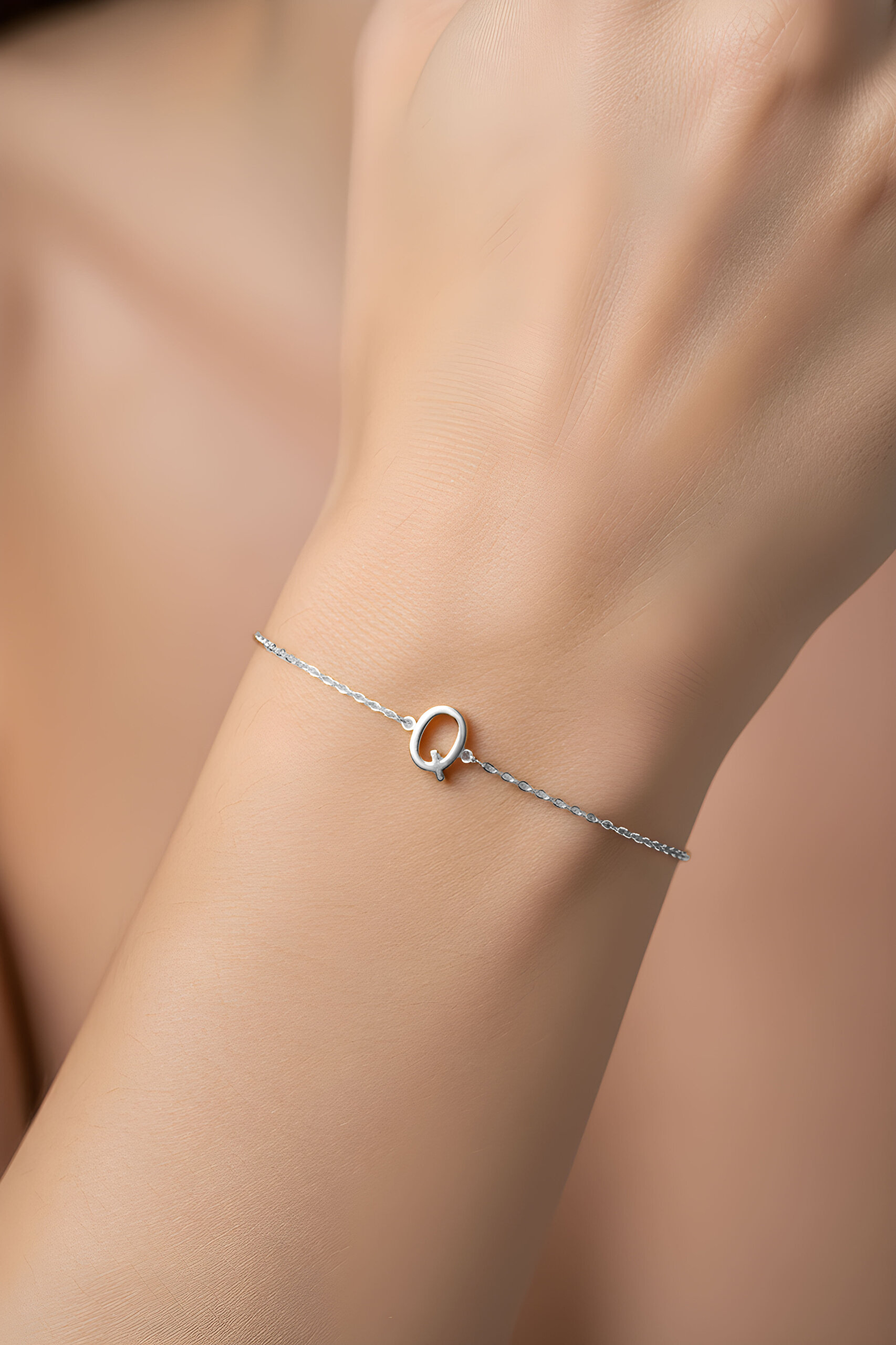 My Story Q Harfi 18 Ayar Beyaz Altın Kaplama 18 Cm Gümüş Bileklik - 1