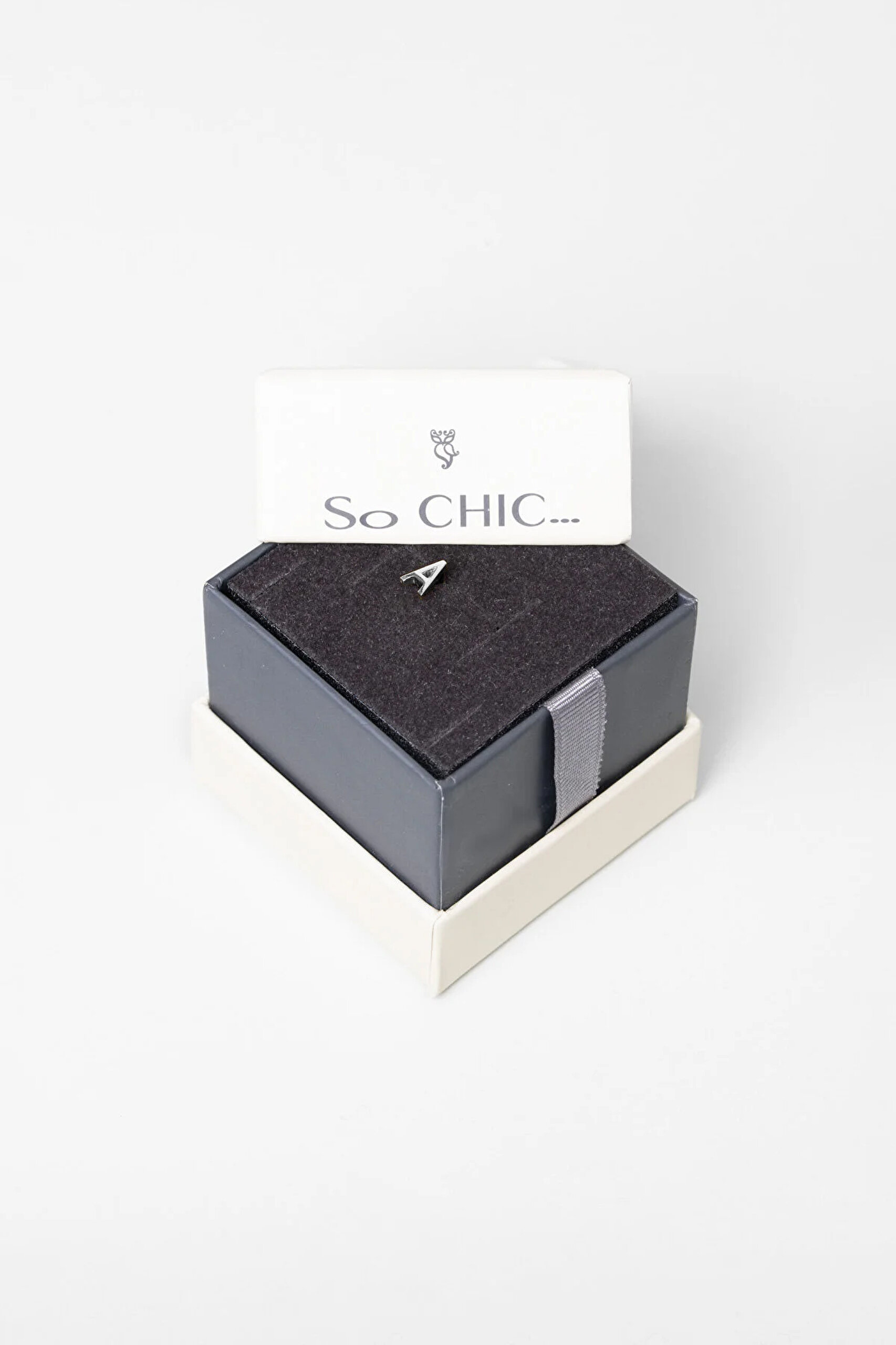 ⁠ My Story A Harfi 18 Ayar Beyaz Altın Kaplama Gümüş Tek Küpe_3}