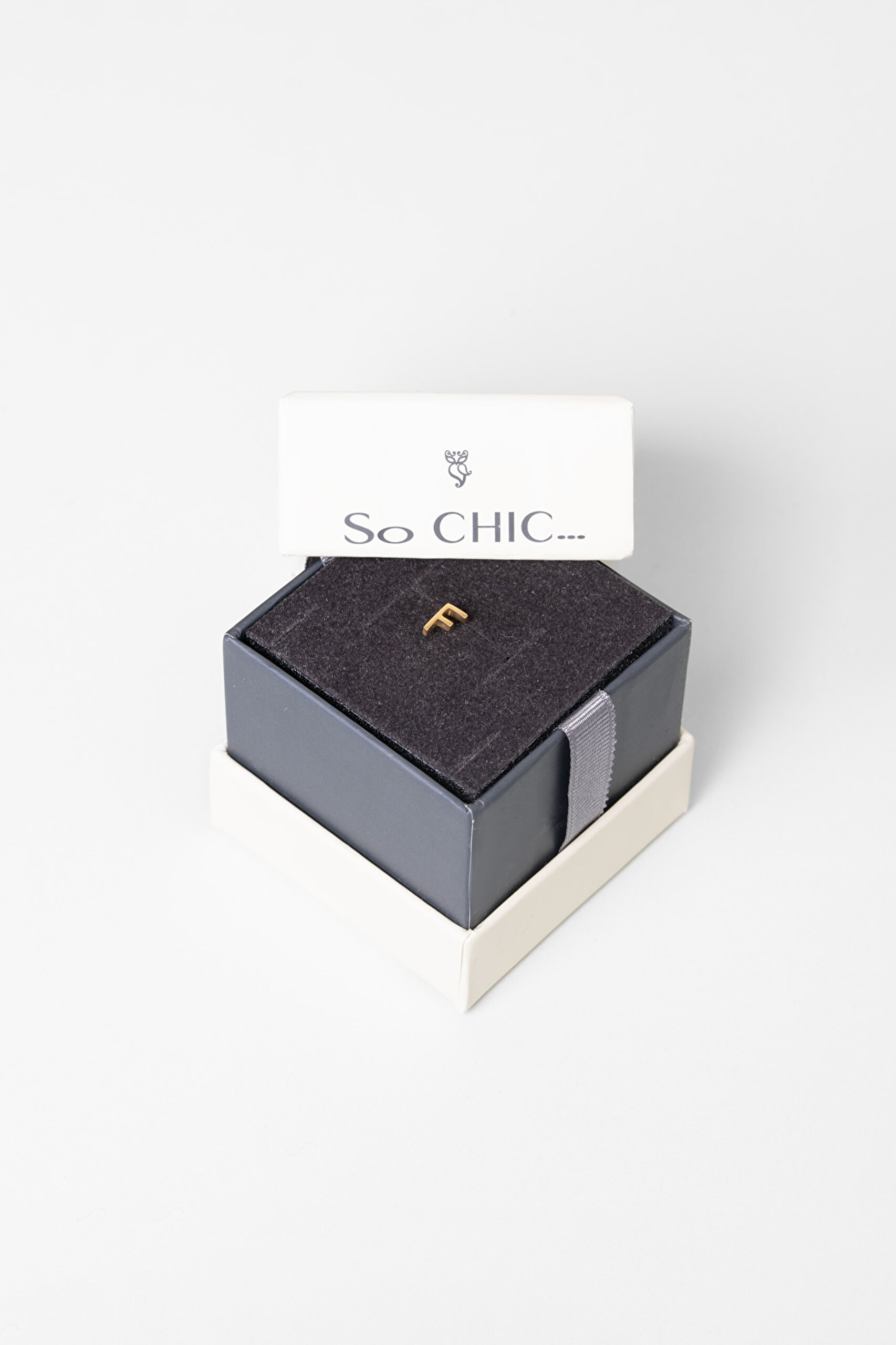 ⁠ My Story F Harfi 18 Ayar Sarı Altın Kaplama Gümüş Tek Küpe_3}