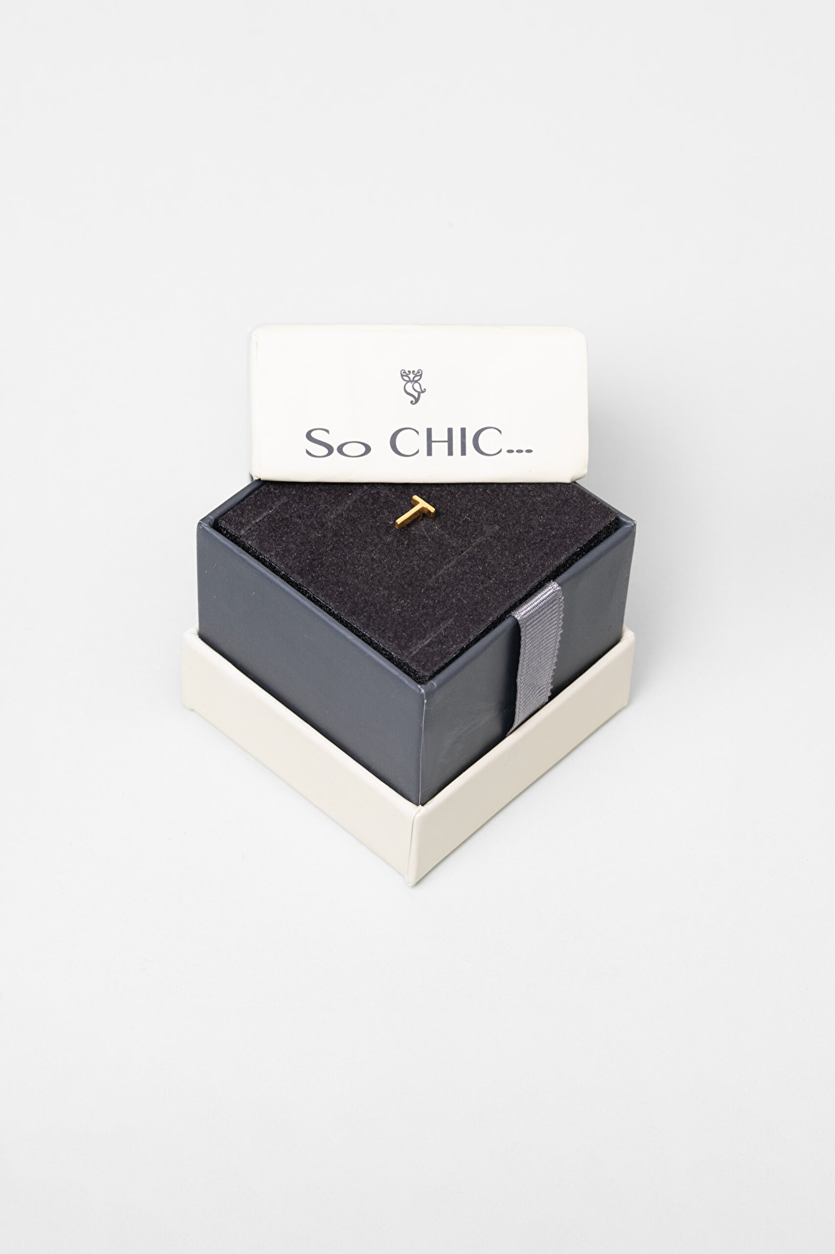 ⁠ My Story T Harfi 18 Ayar Sarı Altın Kaplama Gümüş Tek Küpe_3}