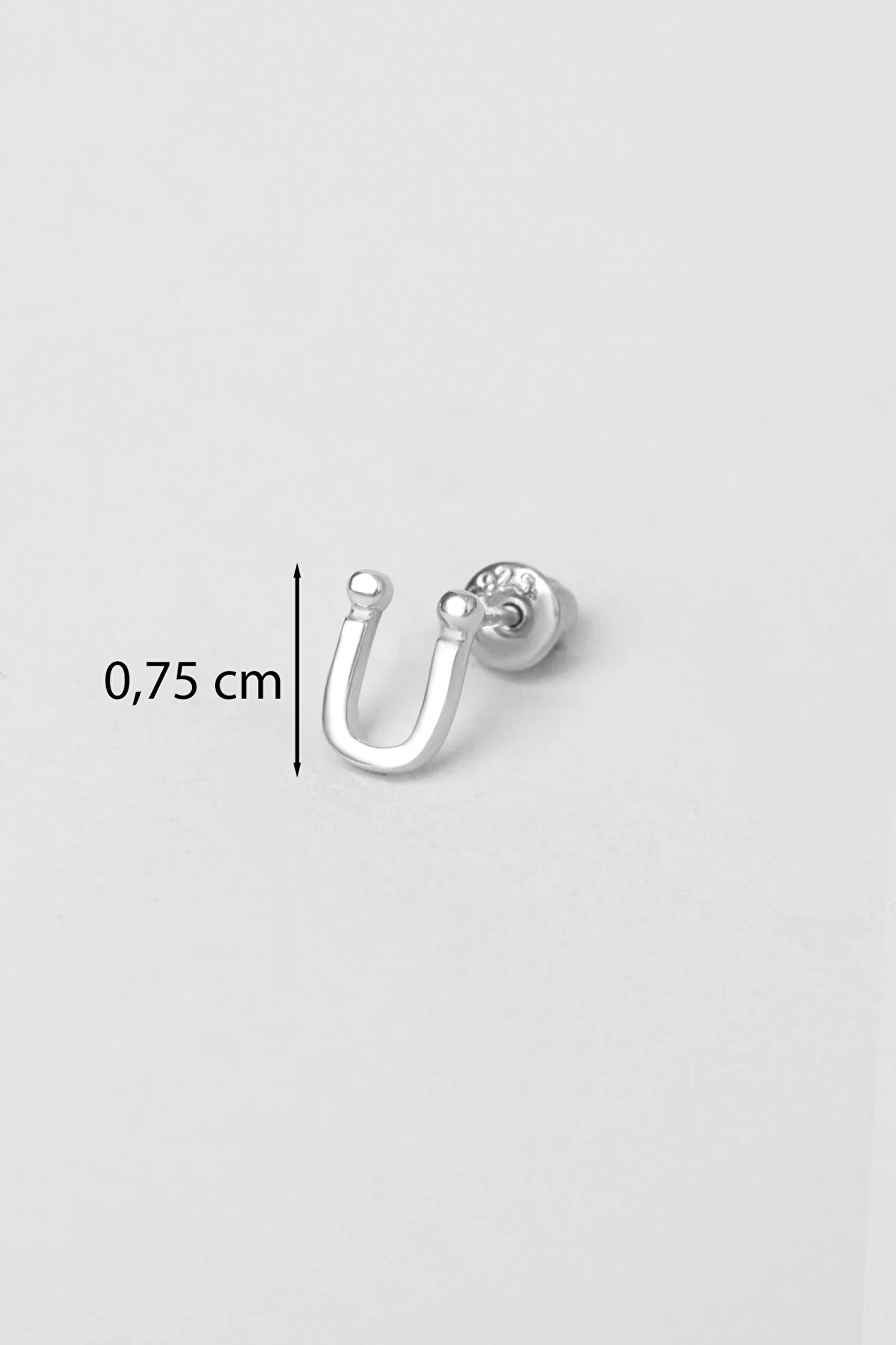 ⁠ Ü Harfi 18 Ayar Beyaz Altın Kaplama Gümüş Tek Küpe_2}