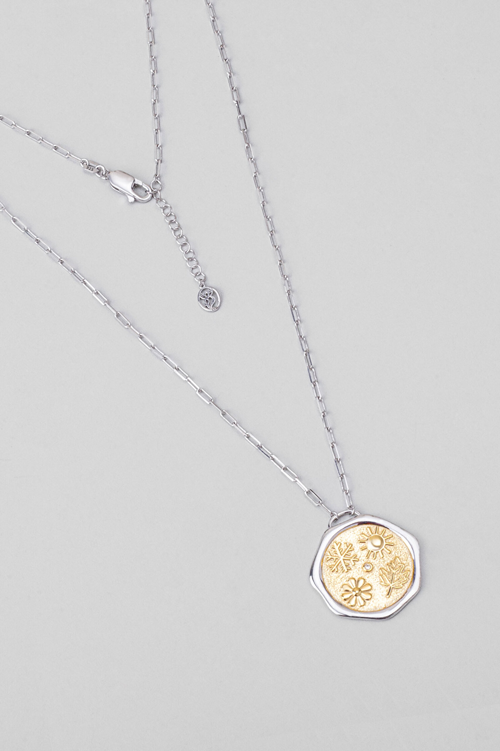 ⁠ İlkbahar Çiçeği 18 Ayar Sarı Ve Beyaz Altın Kaplama 58 Cm Çift Taraflı Gümüş Kolye_4}