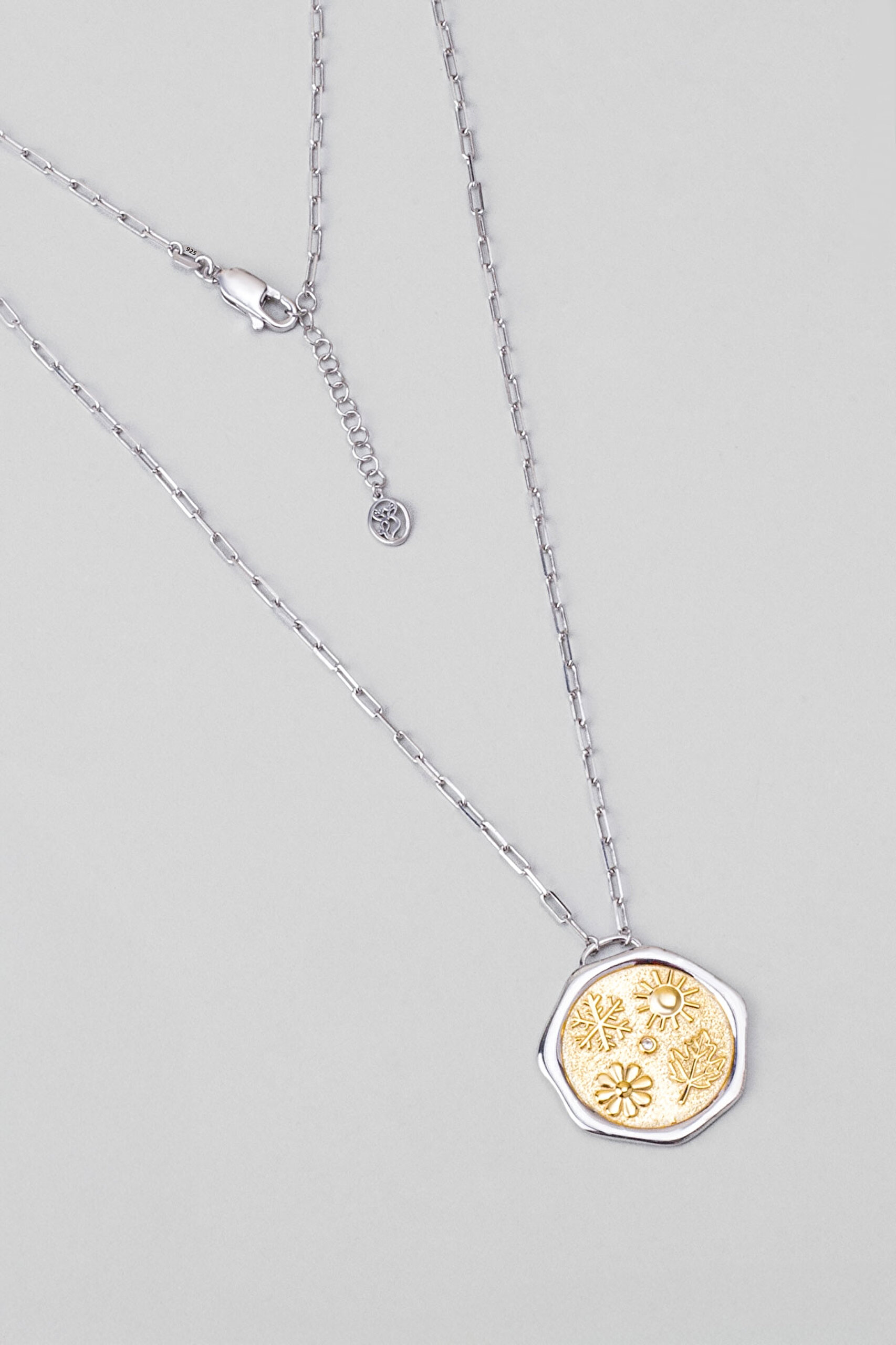 ⁠ Yaz Güneşi 18 Ayar Sarı Ve Beyaz Altın Kaplama 58 Cm Çift Taraflı Gümüş Kolye_4}