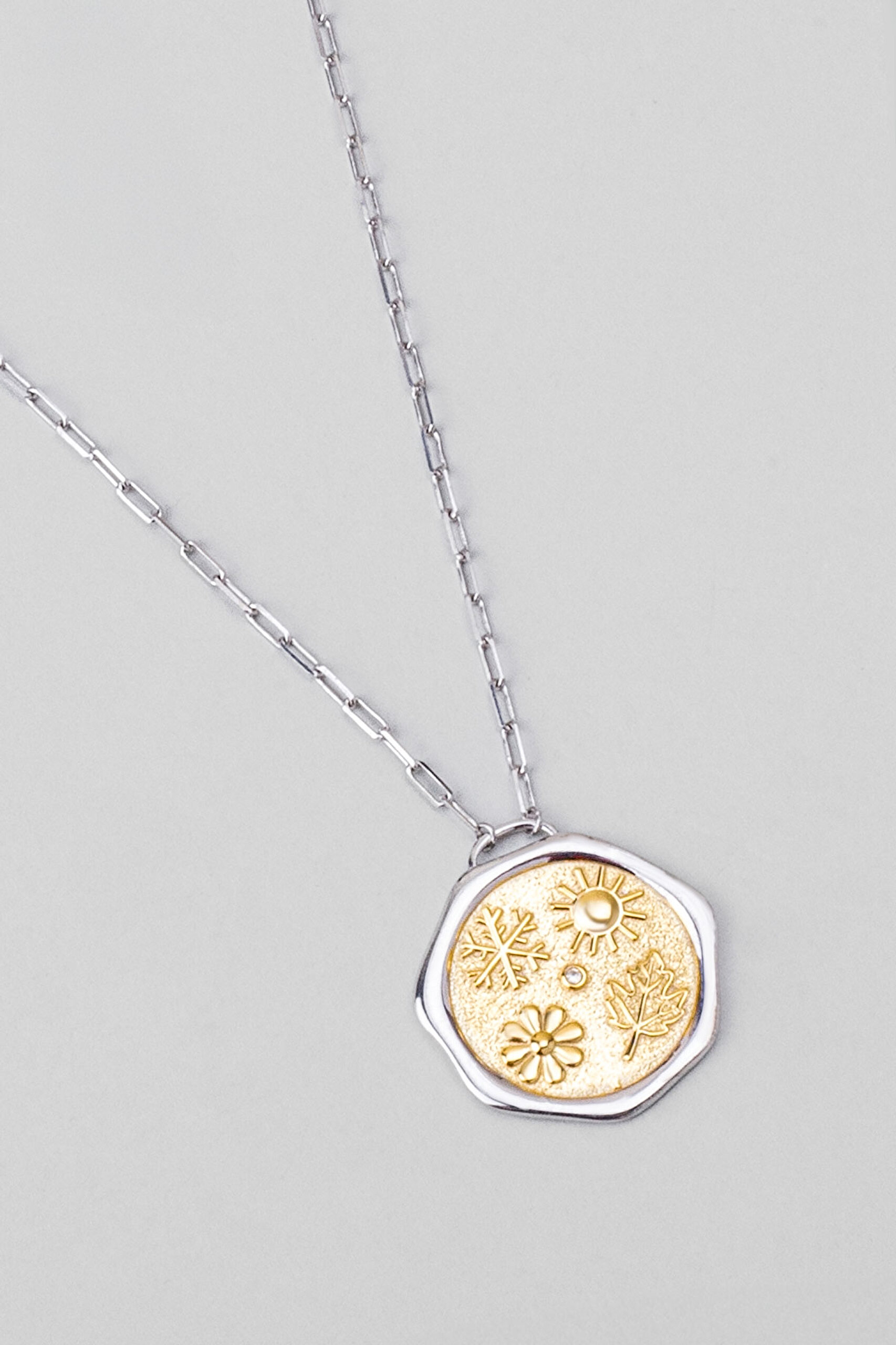 ⁠ Yaz Güneşi 18 Ayar Sarı Ve Beyaz Altın Kaplama 58 Cm Çift Taraflı Gümüş Kolye_6}