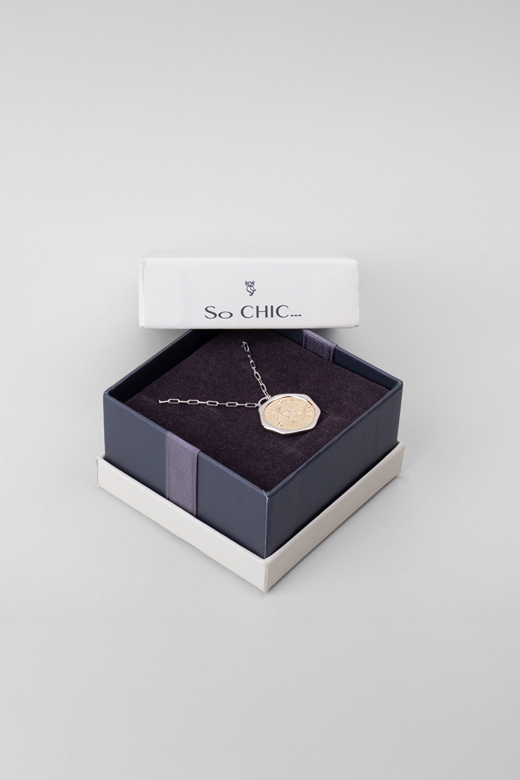 ⁠ Kış Kristali 18 Ayar Sarı Ve Beyaz Altın Kaplama 58 Cm Çift Taraflı Gümüş Kolye_7}