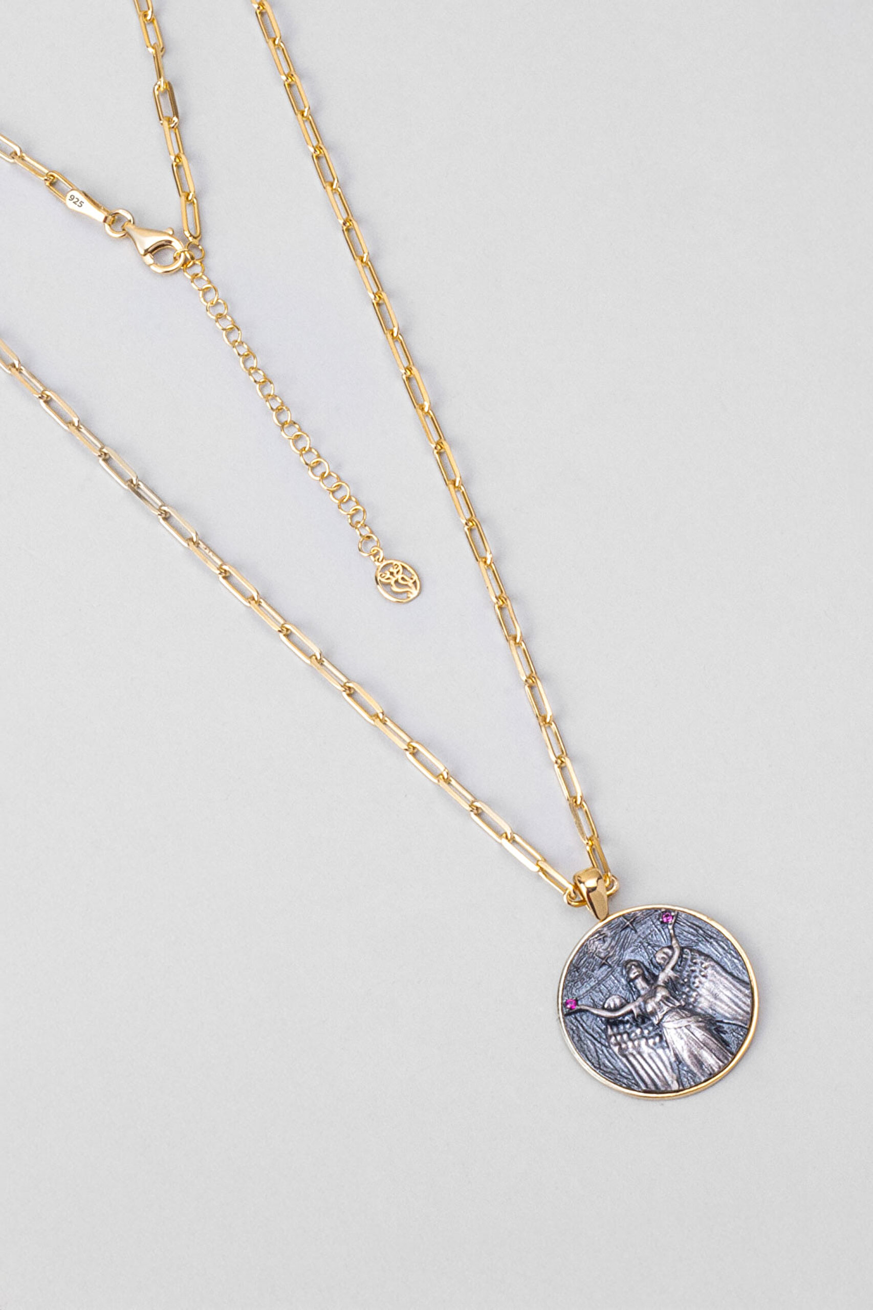 ⁠ Hera 18 Ayar Sarı Altın Kaplama 60 Cm Gümüş Madalyon Kolye_0}