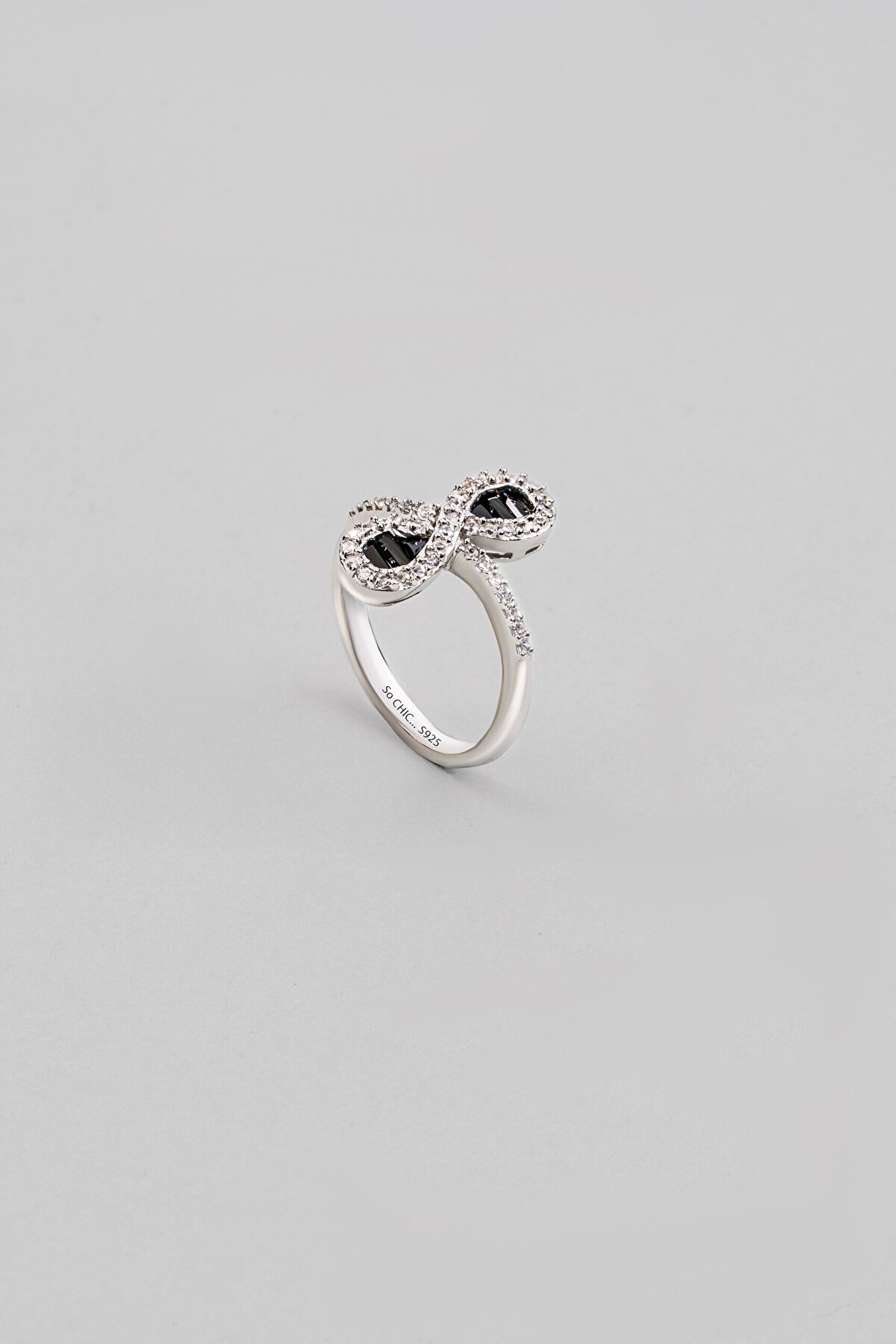 Minimal Sonsuzluk 18 Ayar Beyaz Altın Kaplama Gümüş Yüzük - 0