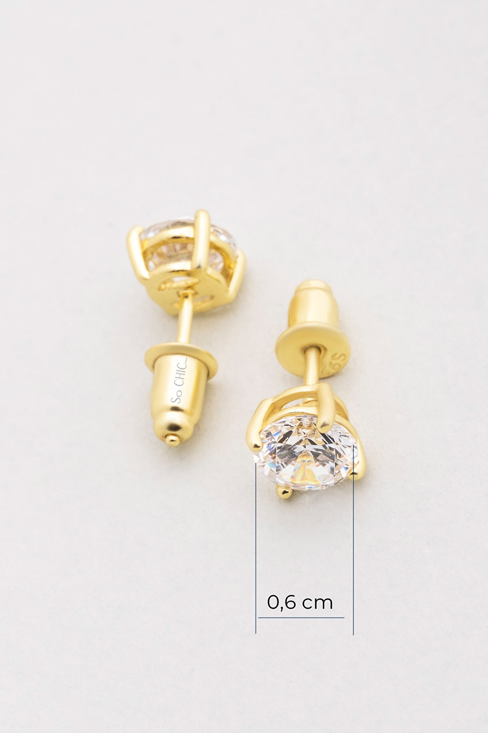 ⁠ Tektaş 6 mm 18 Ayar Sarı Altın Kaplama Gümüş Küpe_1}