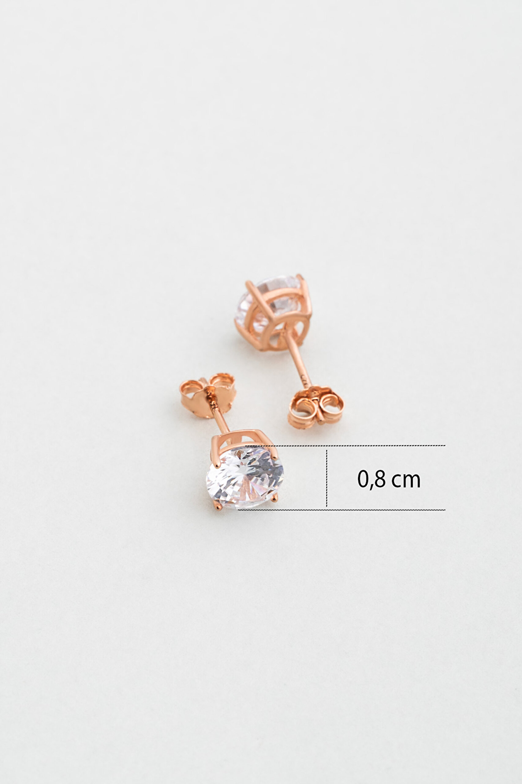 ⁠ 18 Ayar Rose Altın Kaplama Gümüş 8 MM TekTaş Küpe_2}