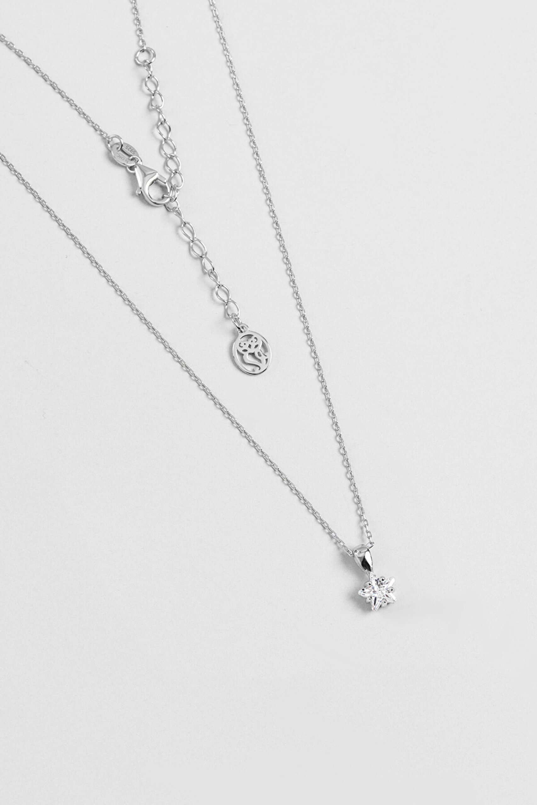 Minimal Yıldız Taşlı 18 Ayar Beyaz Altın Kaplama 45 Cm Gümüş Kolye - 0