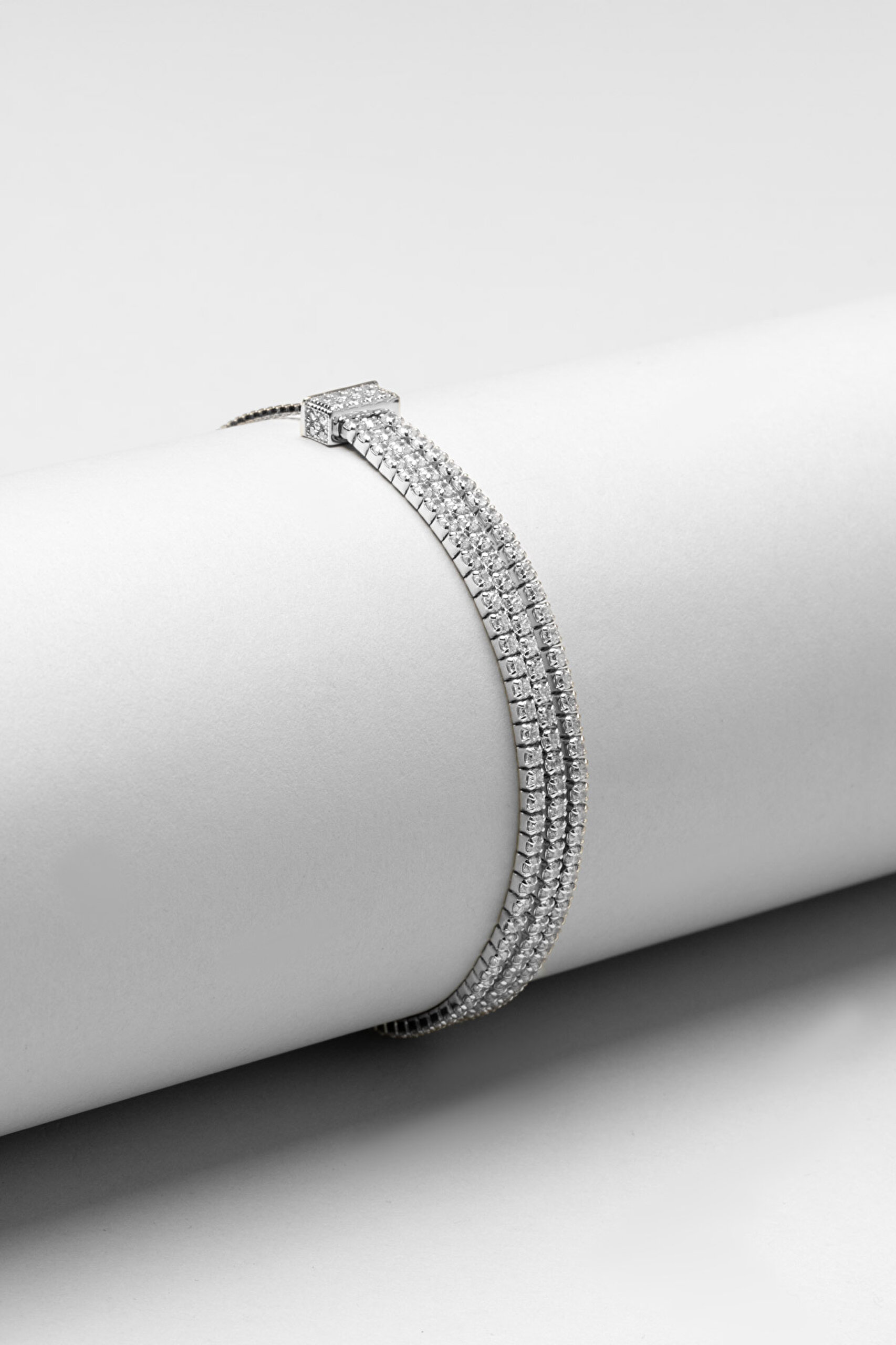 ⁠ Su Yolu 18 Ayar Beyaz Altın Kaplama Gümüş Ayarlanabilir Üçlü Bileklik_0}