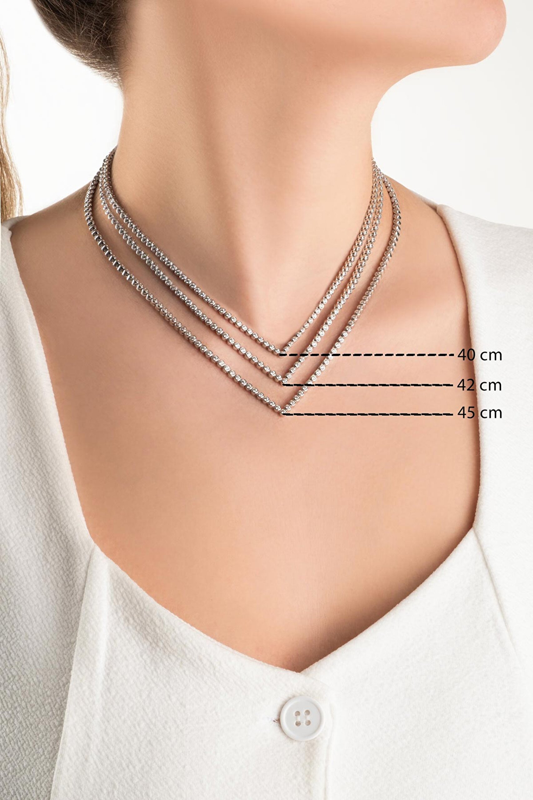 ⁠ Klasik 18 Ayar Beyaz Altın Kaplama Gümüş Su Yolu Gerdanlık_2}