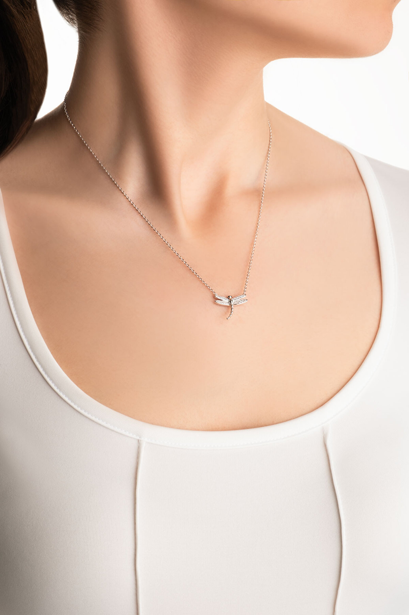 ⁠ Beyaz Taşlı 18 Ayar Beyaz Altın Kaplama 45 Cm Gümüş Yusufçuk Kolye_3}