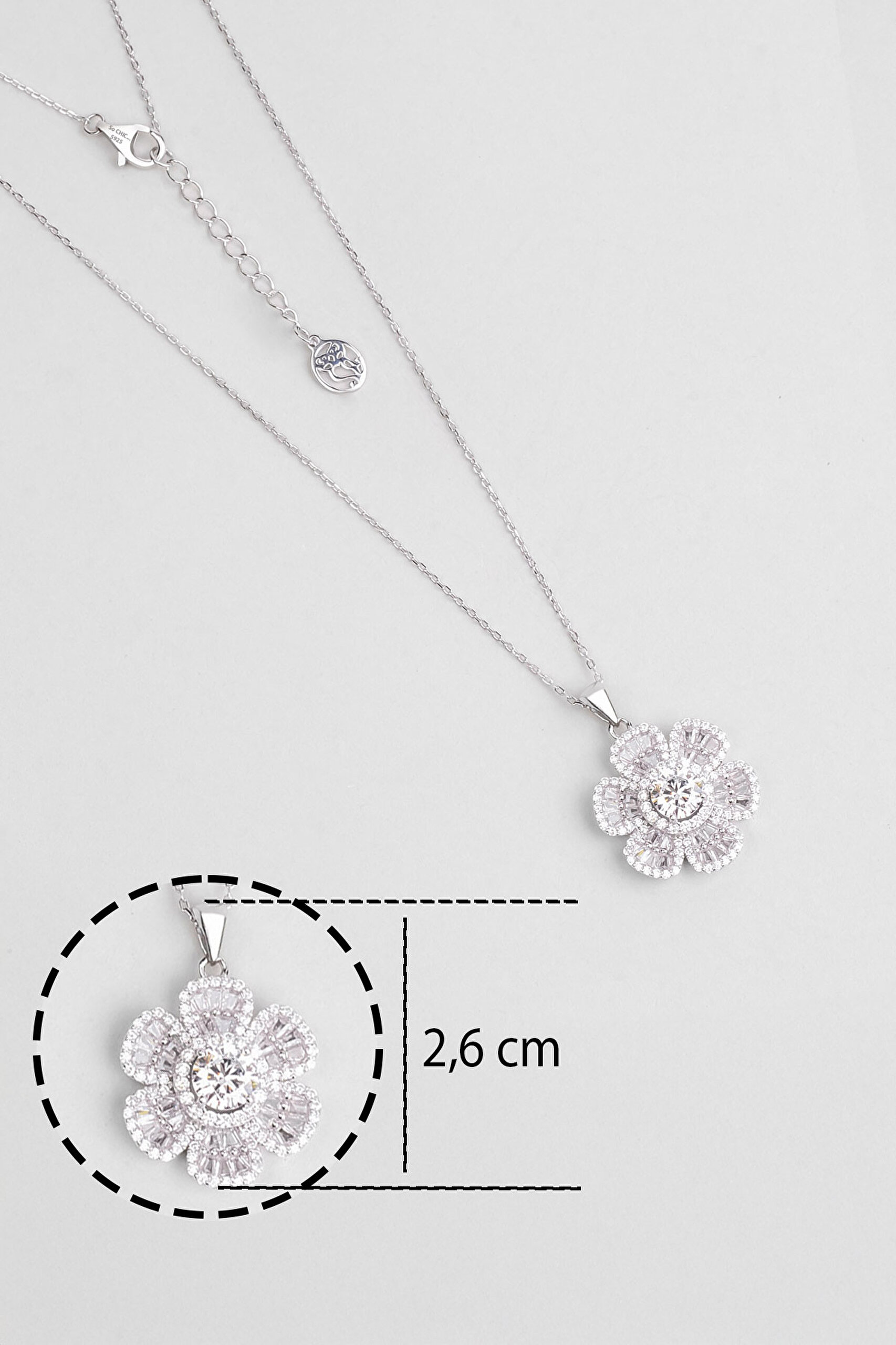 ⁠ Çiçek Figürlü 18 Ayar Beyaz Altın Kaplama Gümüş 45 Cm Kolye _2}