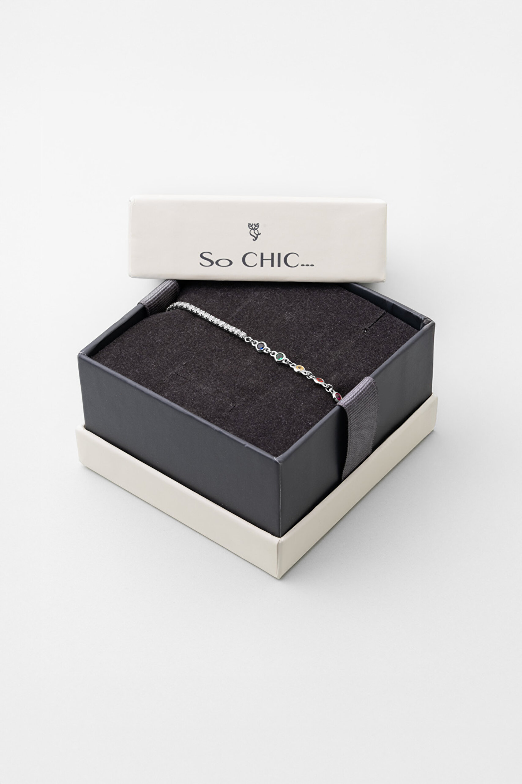 ⁠ Gökkuşağı 18 Ayar Beyaz Altın Kaplama 19 Cm Gümüş Su Yolu Bileklik_4}