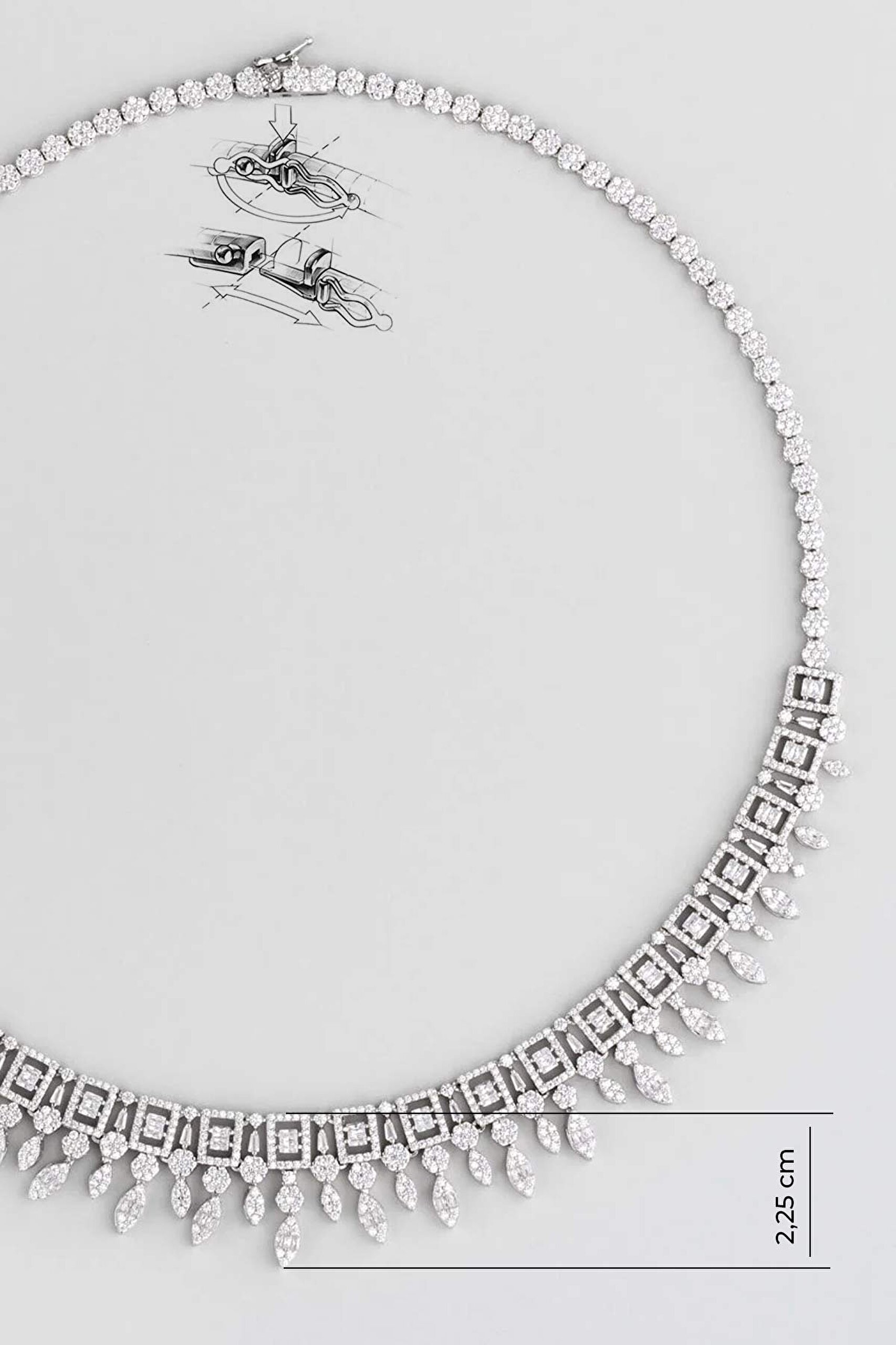 ⁠ Lavinia 18 Ayar Beyaz Altın Kaplama Gümüş Gerdanlık_1}