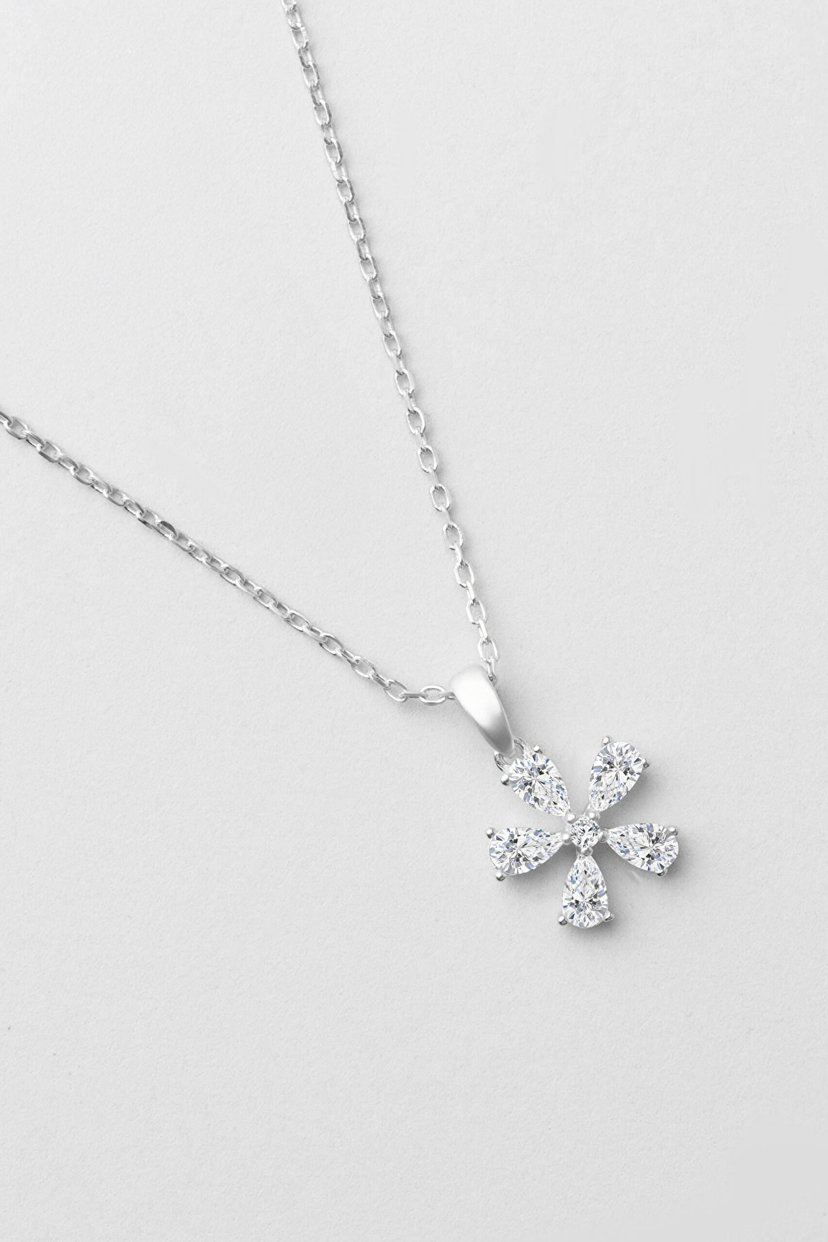 ⁠ Begonya 18 Ayar Beyaz Altın Kaplama 45 Cm Gümüş Minimal Kolye_4}