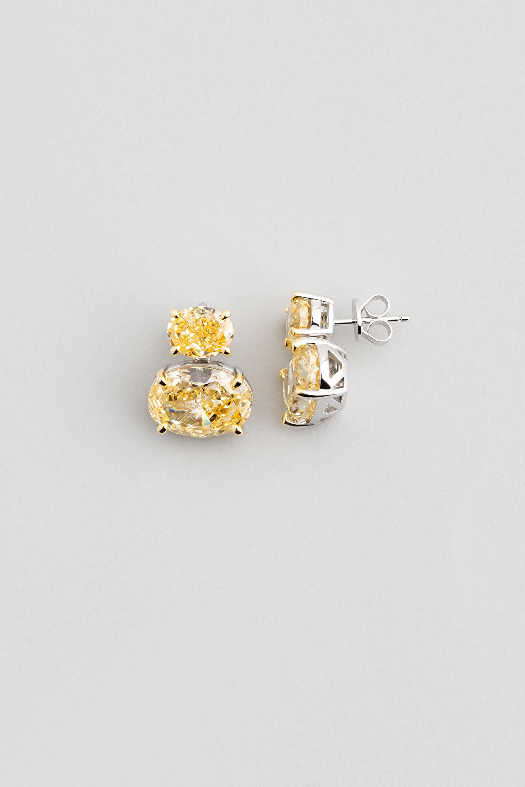 Frida Renkleri 18 Ayar Beyaz Altın Kaplama Gümüş Tasarım Küpe - 0