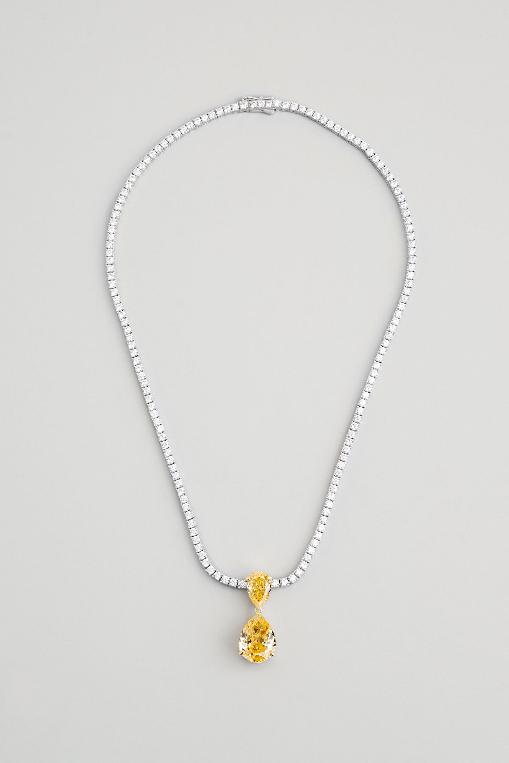 ⁠ Frida Renkleri 18 Ayar Beyaz Altın Kaplama Gümüş Su Yolu Kolye_0}