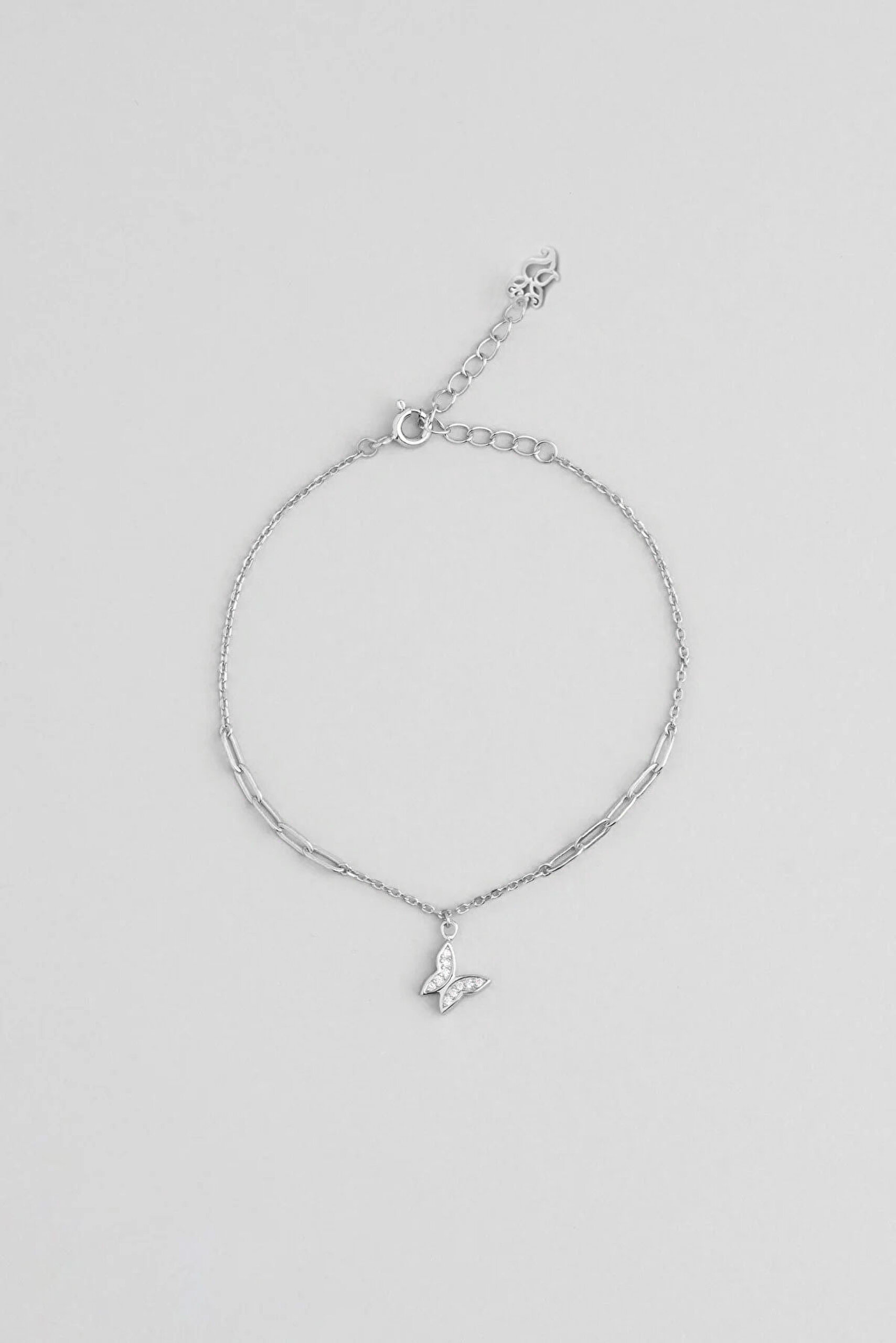 ⁠ Minimal Kelebek 18 Ayar Beyaz Altın Kaplama 20 Cm Gümüş Bileklik_0}