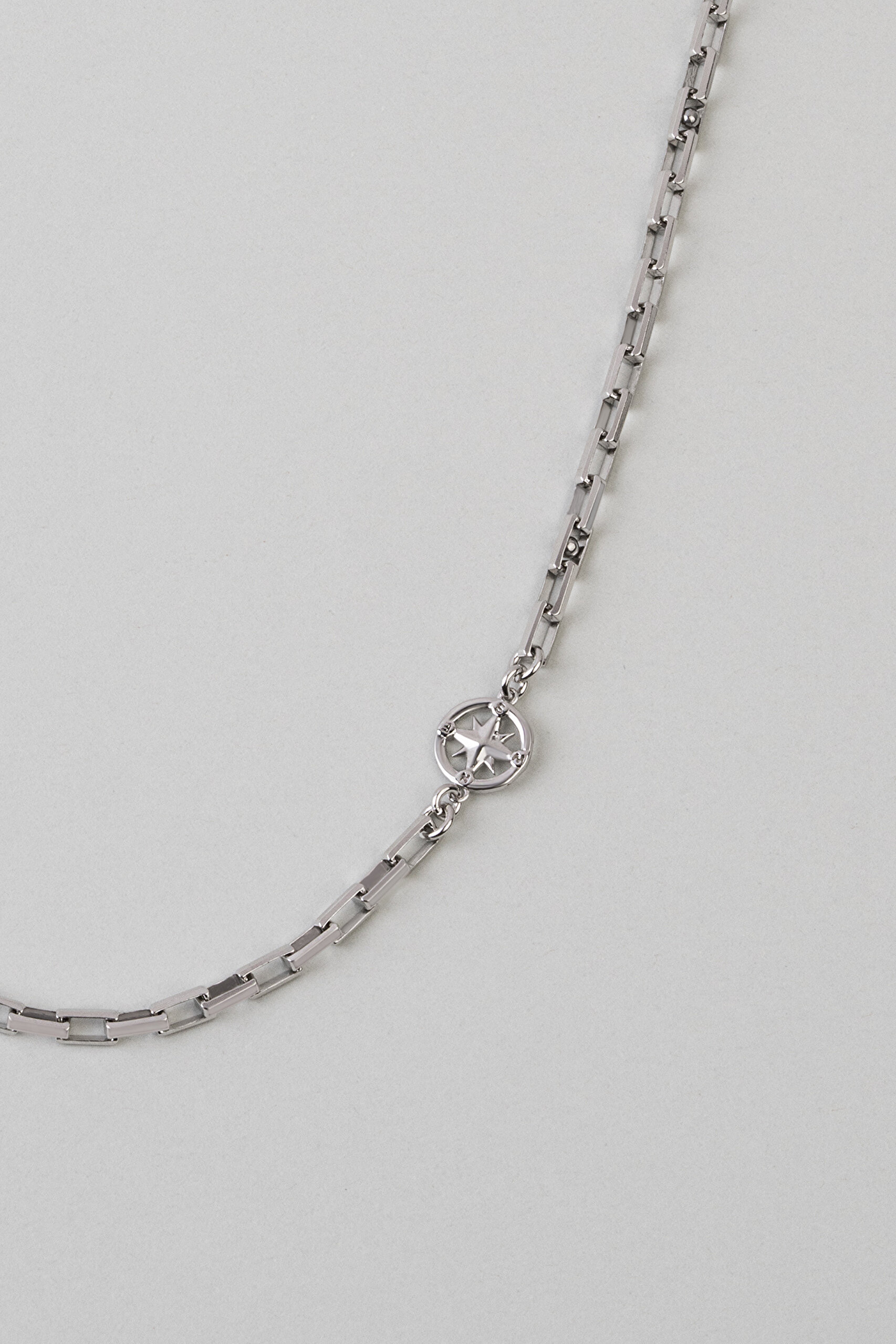 ⁠ İtalyan Tasarım Dümen Figürlü 55 Cm Gümüş Erkek Kolye_4}