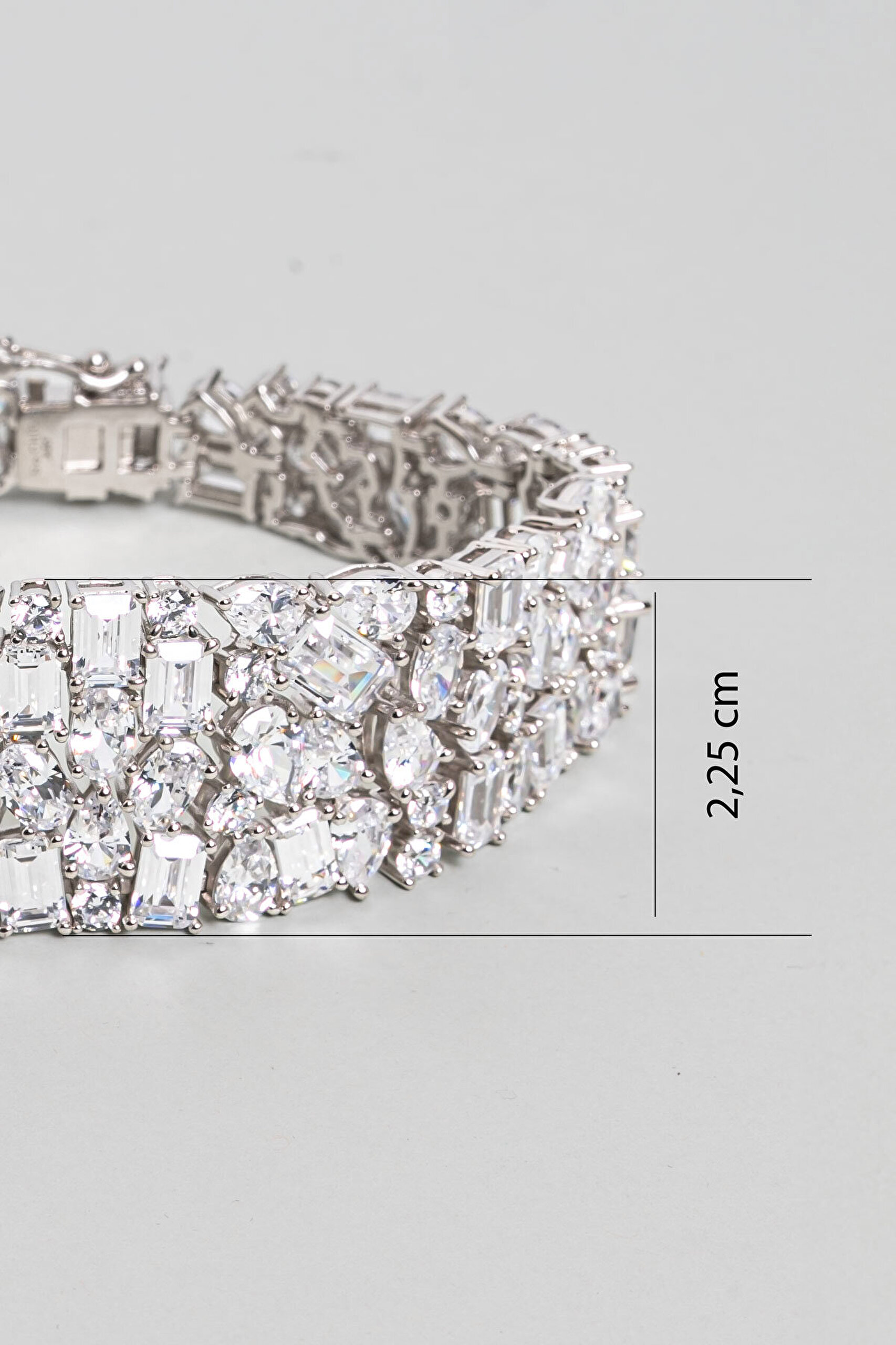 Sophie 18 Ayar Beyaz Altın Kaplama Gümüş Tasarım Bileklik - 2