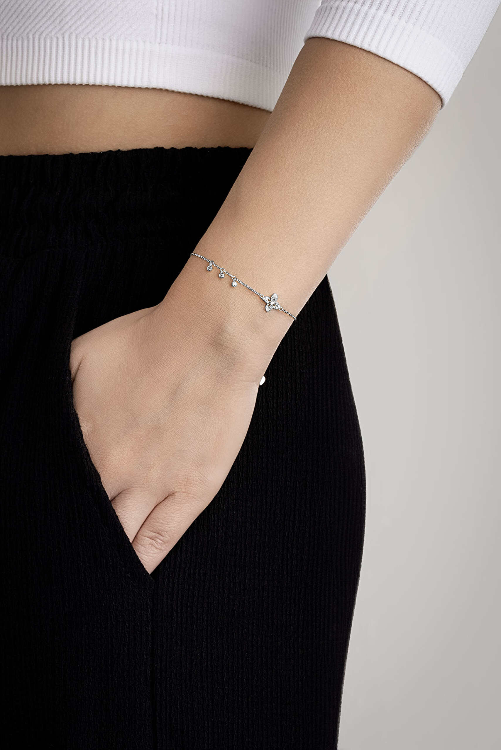 ⁠ Kardelen 18 Ayar Beyaz Altın Kaplama Gümüş Minimal Bileklik_2}