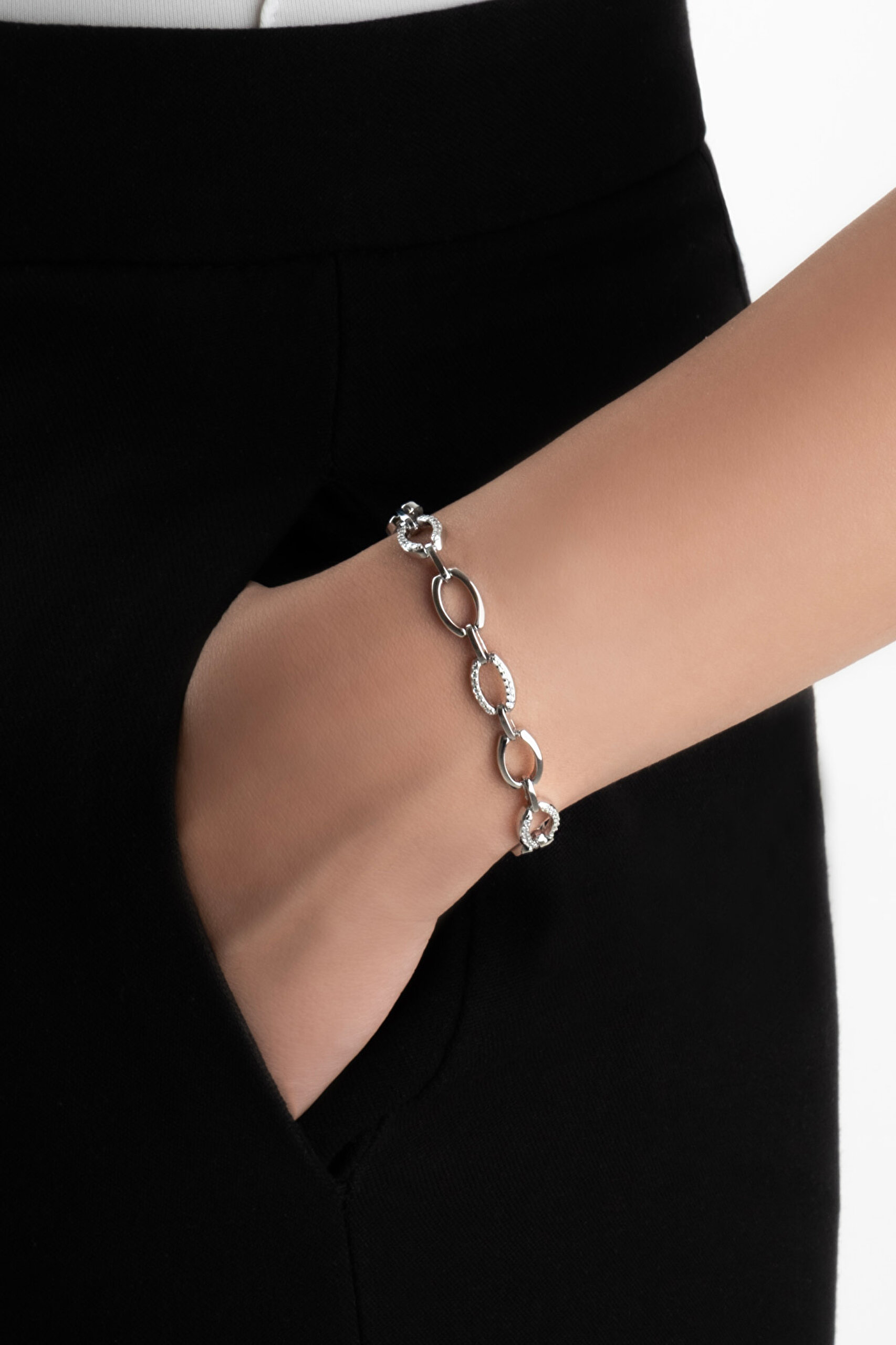 ⁠ Klasik 18 Ayar Beyaz Altın Kaplama 20 Cm Gümüş Zincir Bileklik_1}