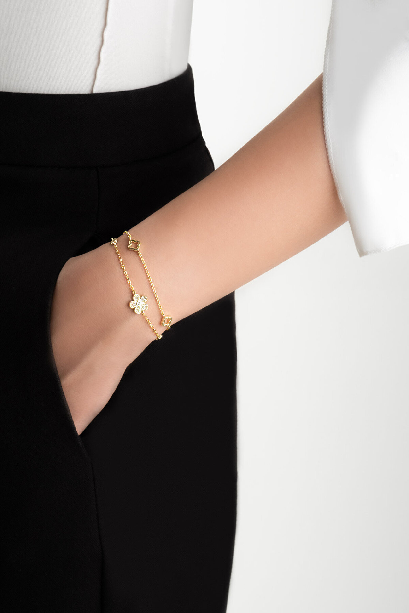 Minimal Çiçek 18 Ayar Sarı Altın Kaplama 19 Cm Gümüş Bileklik - 3