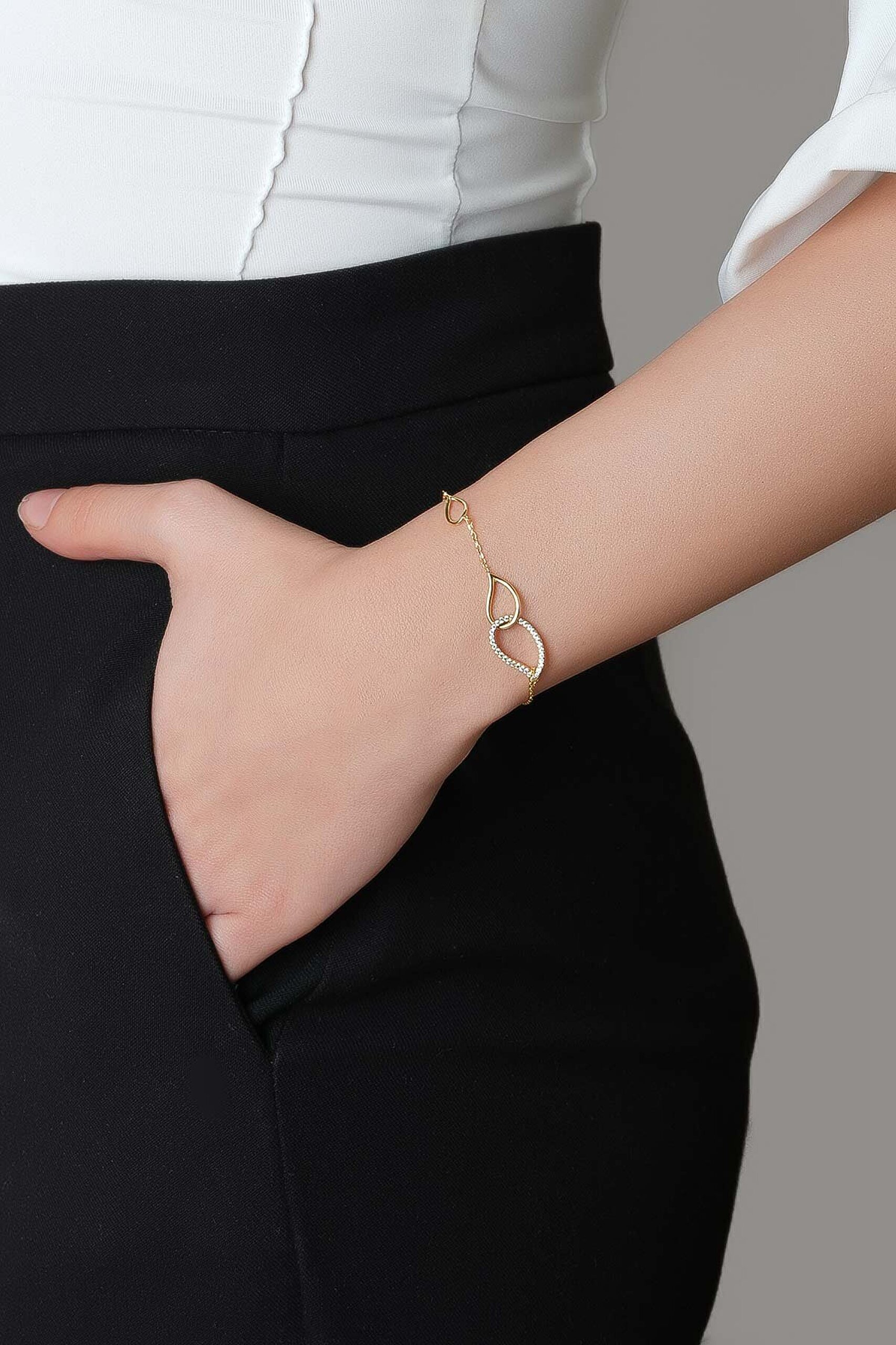 Minimal Tasarım 18 Ayar Sarı Altın Kaplama 18 Cm  Gümüş Zincir Bileklik - 3