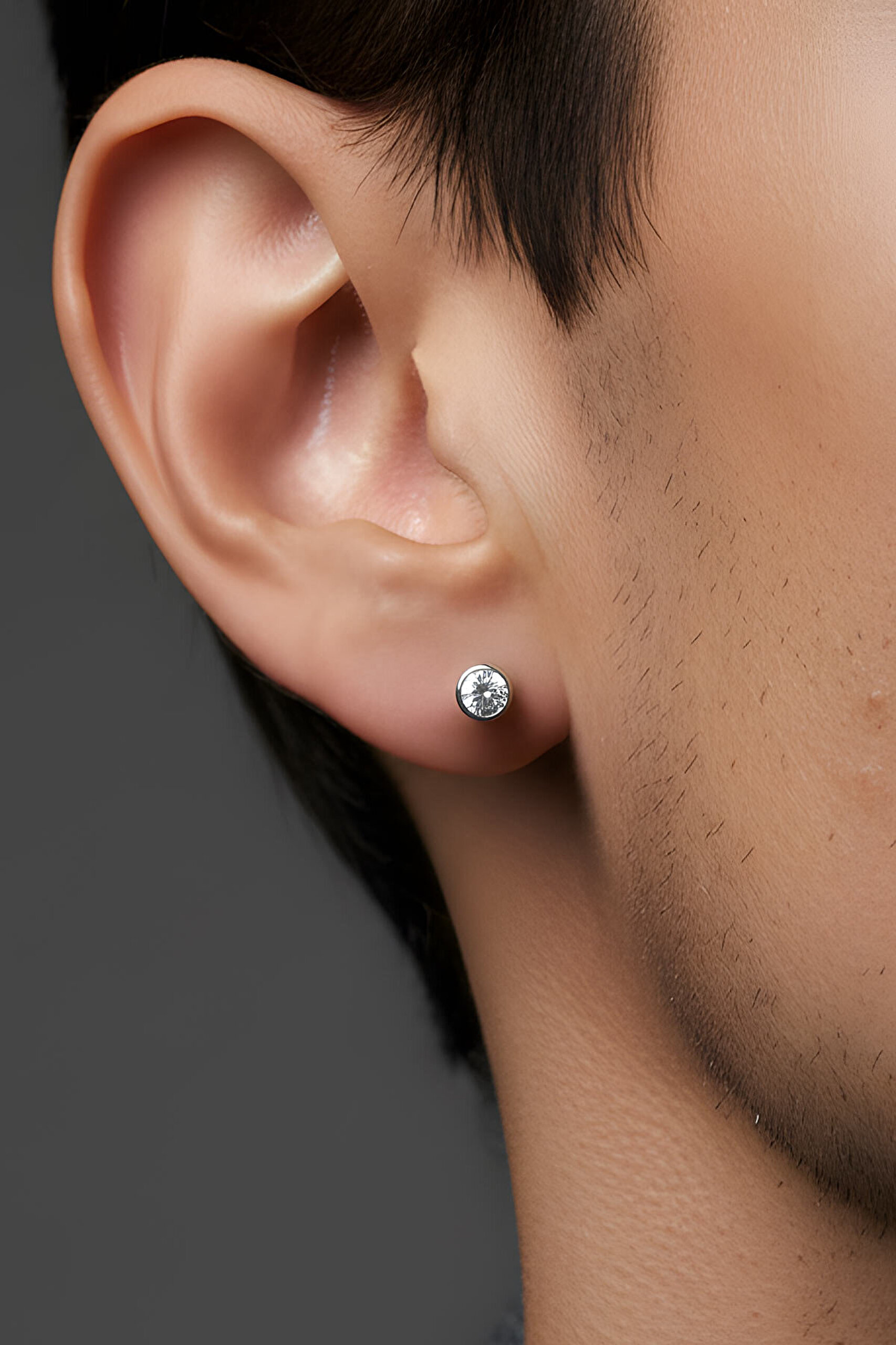 Beyaz Taşlı 18 Ayar Beyaz Altın Kaplama Unisex Gümüş Tek Taş Küpe - 3