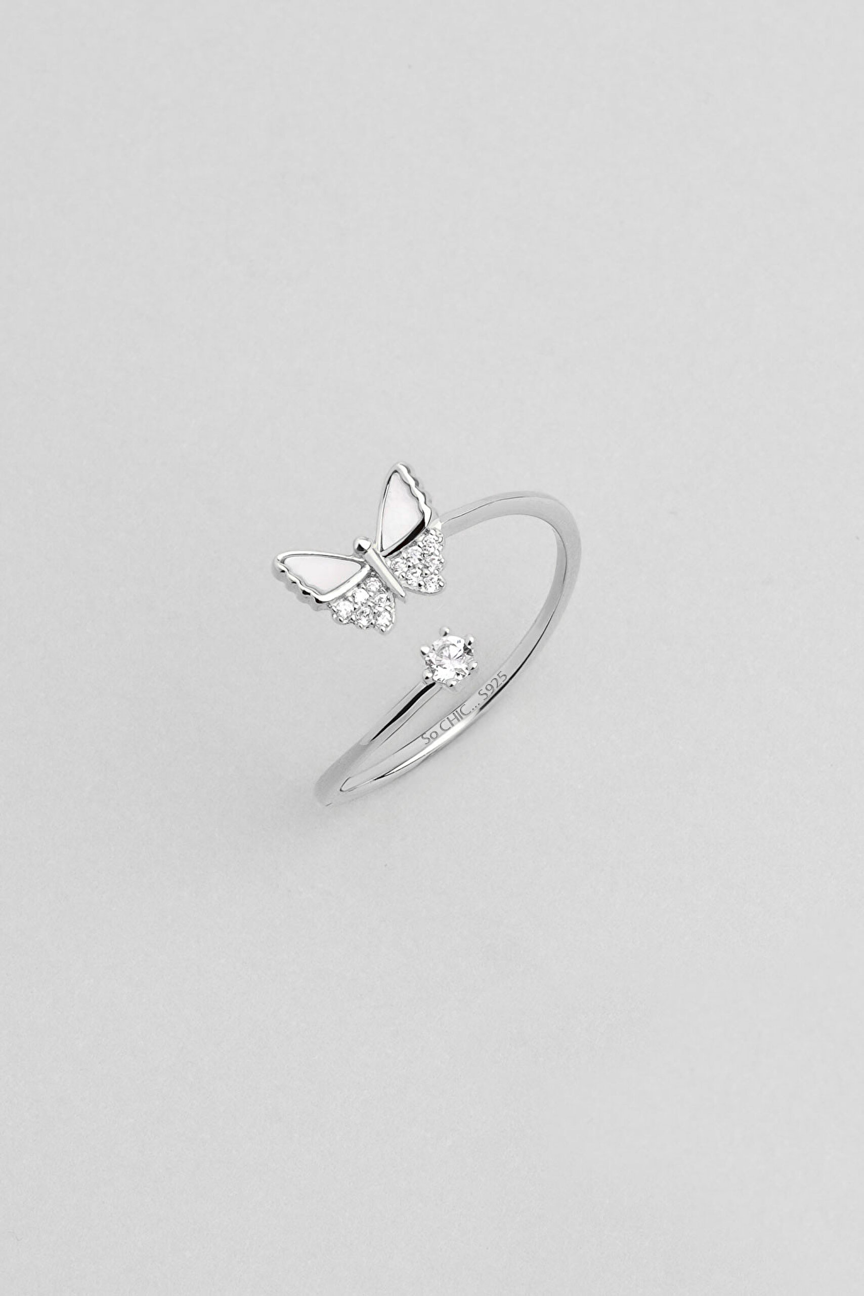 ⁠ Kelebek Işıltısı 18 Ayar Beyaz Altın Kaplama Ayarlanabilir Gümüş Minimal Yüzük_0}