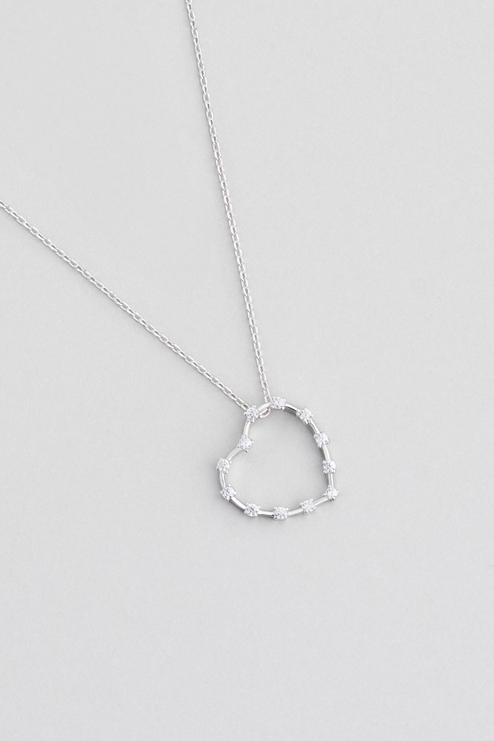⁠ Love 18 Ayar Beyaz Altın Kaplama 45 Cm Gümüş Kalp Kolye_2}