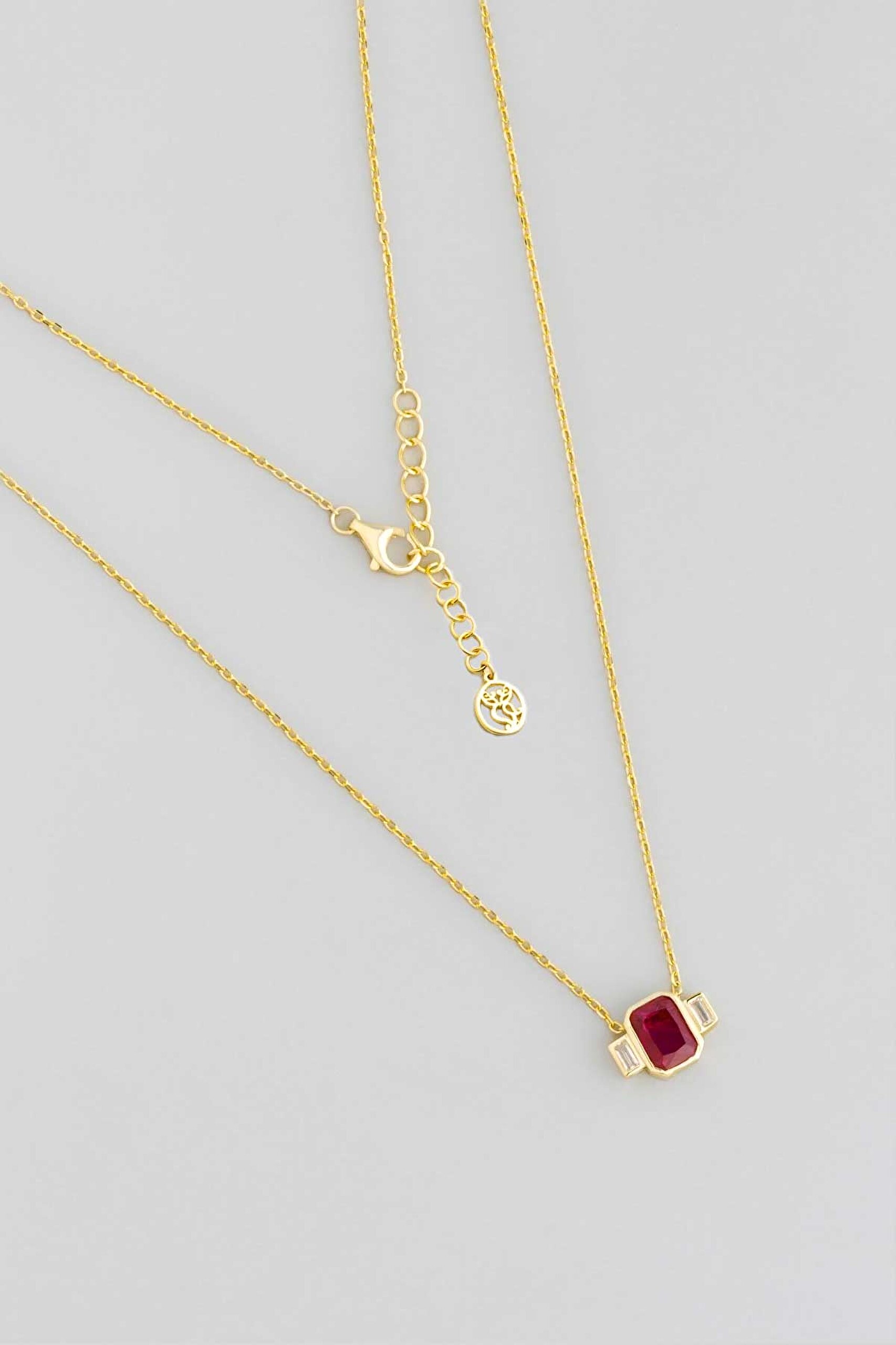 ⁠ Renklerin Büyüsü 18 Ayar Sarı Altın Kaplama 45 Cm Gümüş Baget Kolye_0}