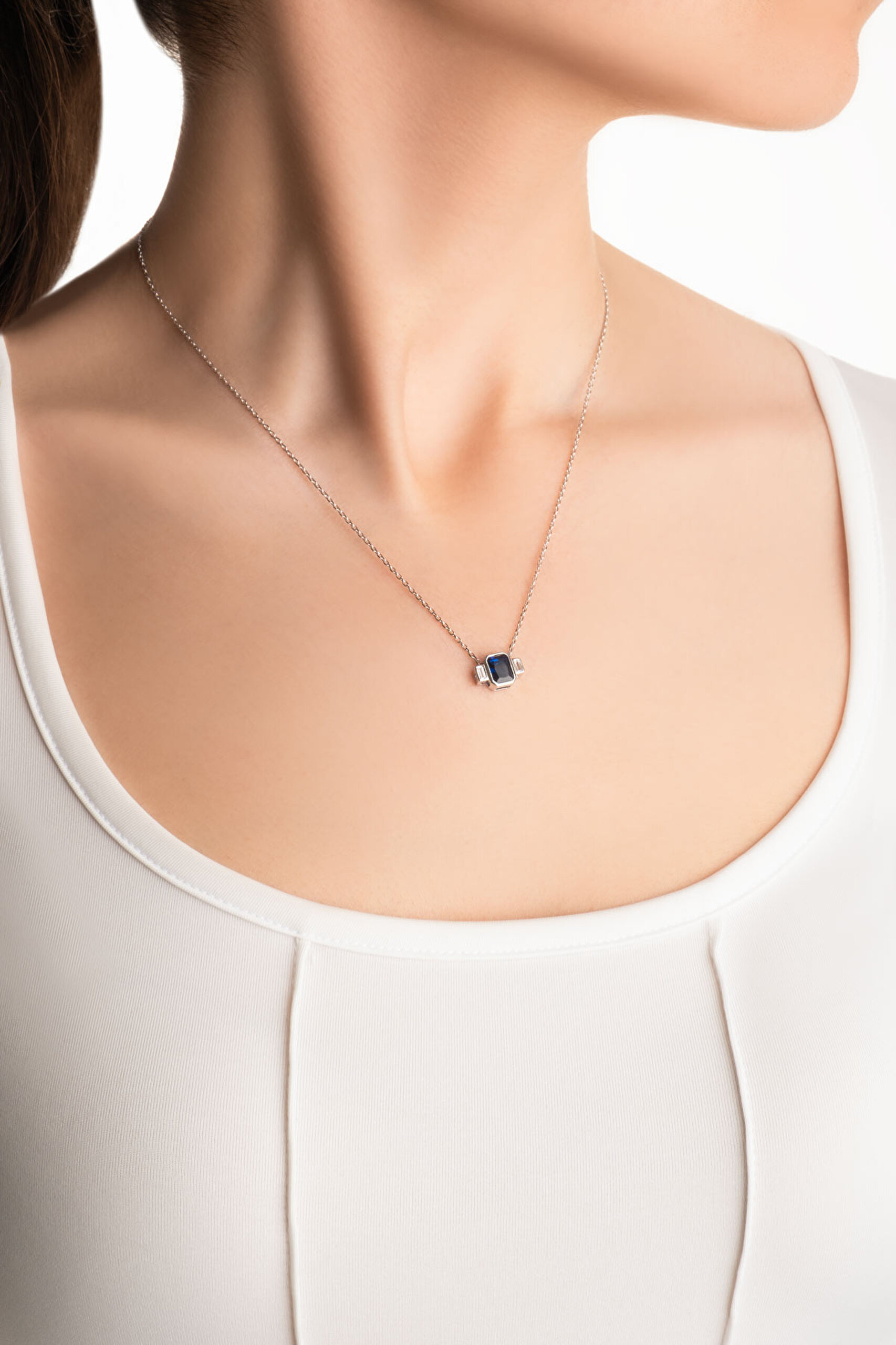 ⁠ Renklerin Büyüsü 18 Ayar Beyaz Altın Kaplama 45 Cm Gümüş Baget Kolye_3}