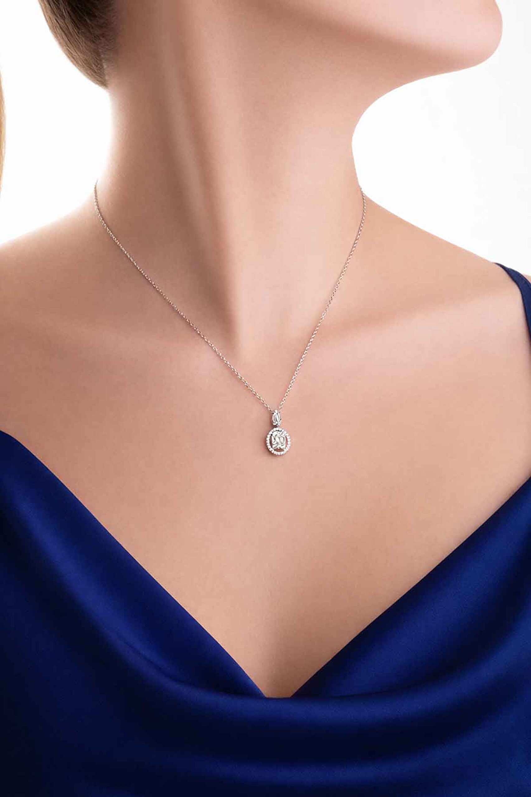 ⁠ Parlak Baget 18 Ayar Beyaz Altın Kaplama 45 Cm Gümüş Minimal Kolye_3}