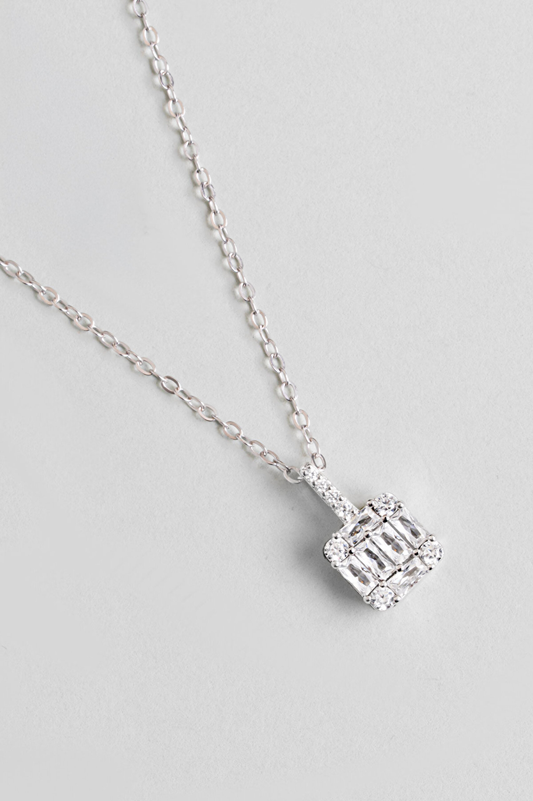 Baget Rüyası 18 Ayar Beyaz Altın Kaplama 45 Cm Gümüş Minimal Kolye - 4