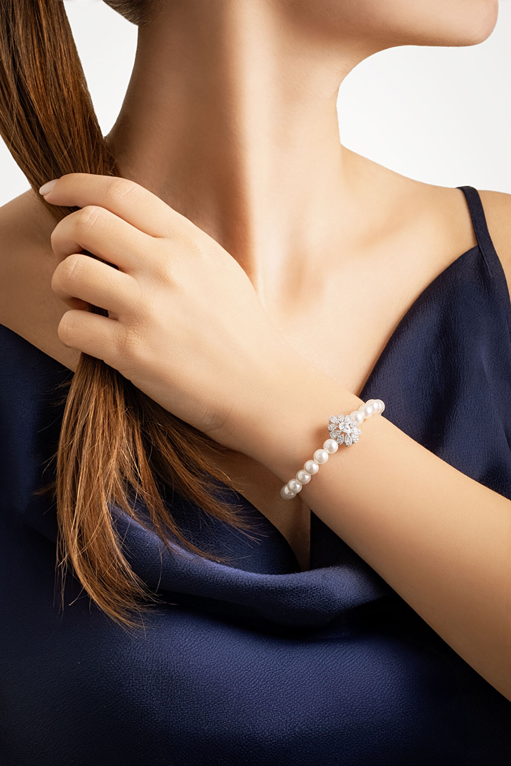 ⁠ Emma 18 Ayar Beyaz Altın Kaplama 18 Cm Gümüş İnci Bileklik_3}