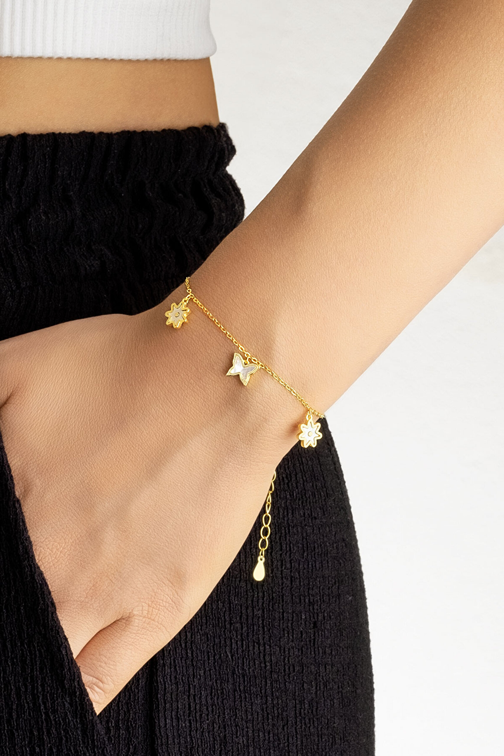 ⁠ Sedef Çiçeği 18 Ayar Sarı Alltın Kaplama 20 Cm Gümüş Minimal Bileklik_2}