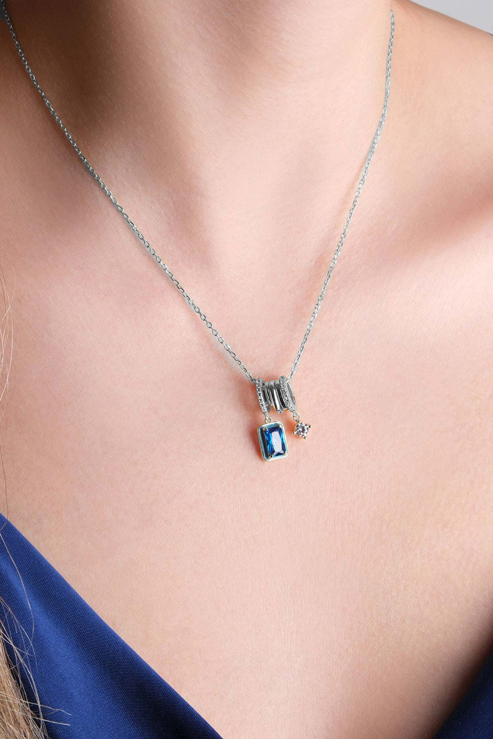 ⁠ Renkli Taşlı 18 Ayar Beyaz Altın Kaplama 45 Cm Gümüş Charm Kolye_3}